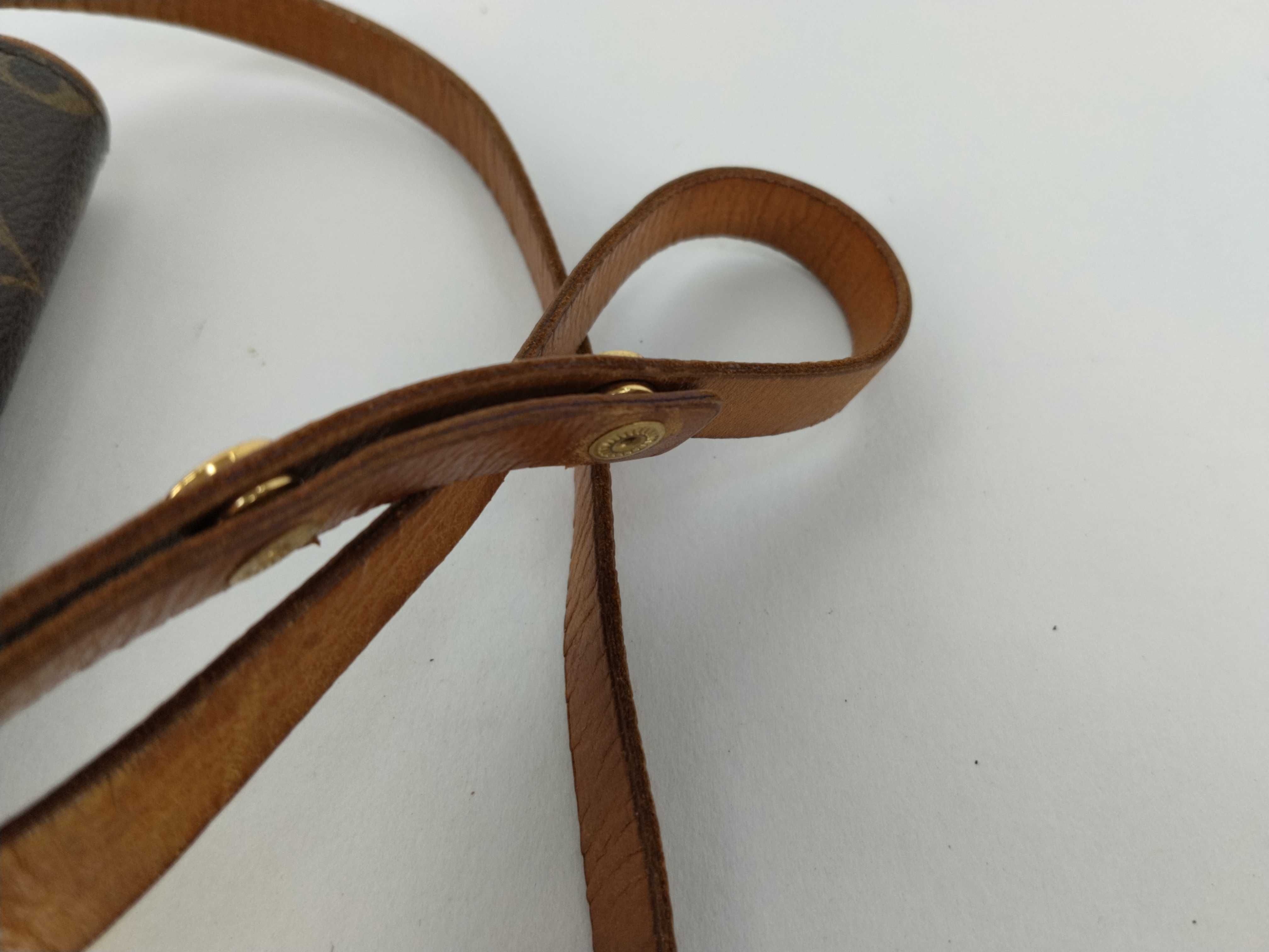 Monogram Louis Vuitton Pochette Florentine Shoulder Bag — view 4