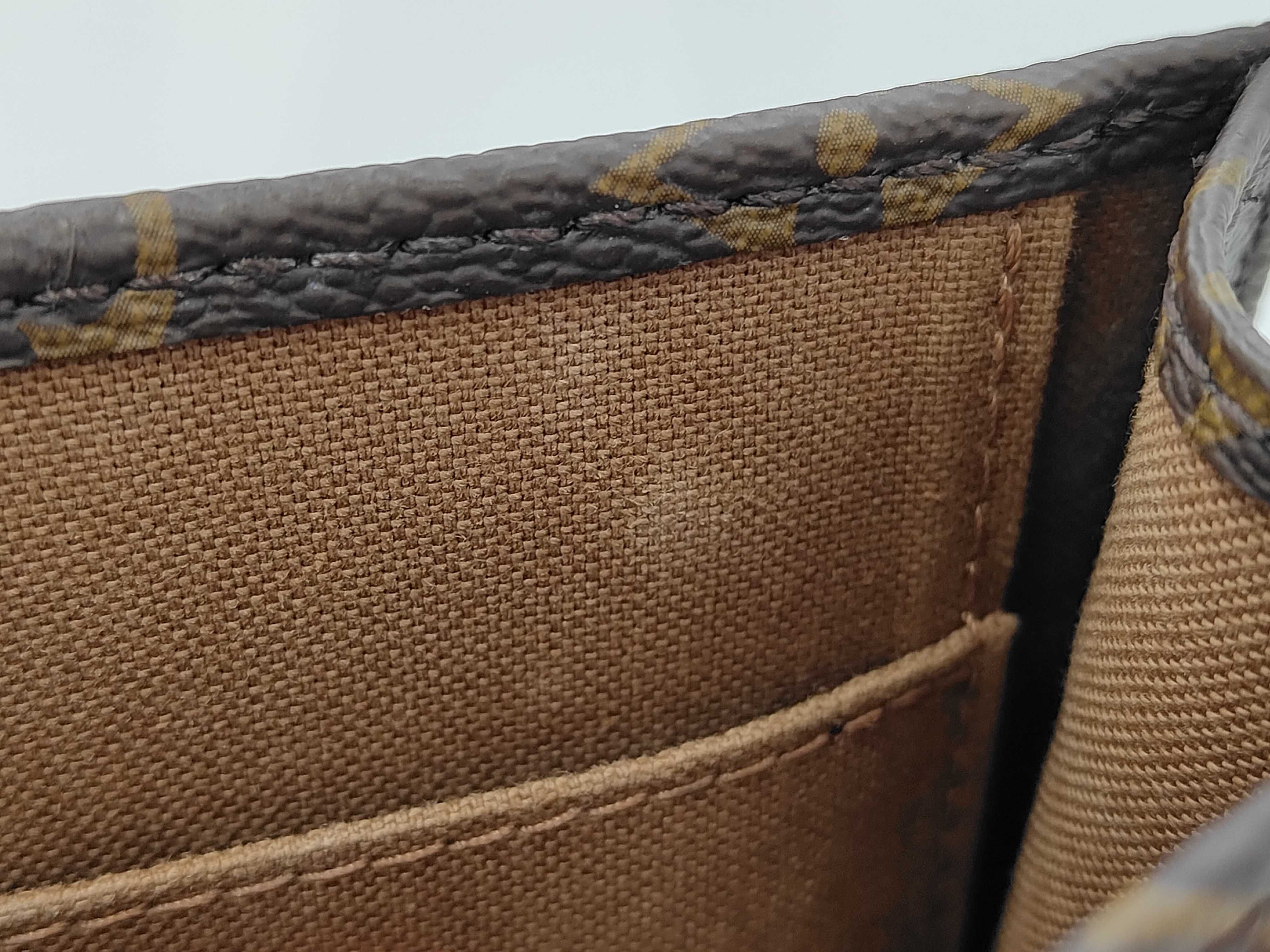 LV M81295 Monogram Petite Sac Plat Bag — view 11