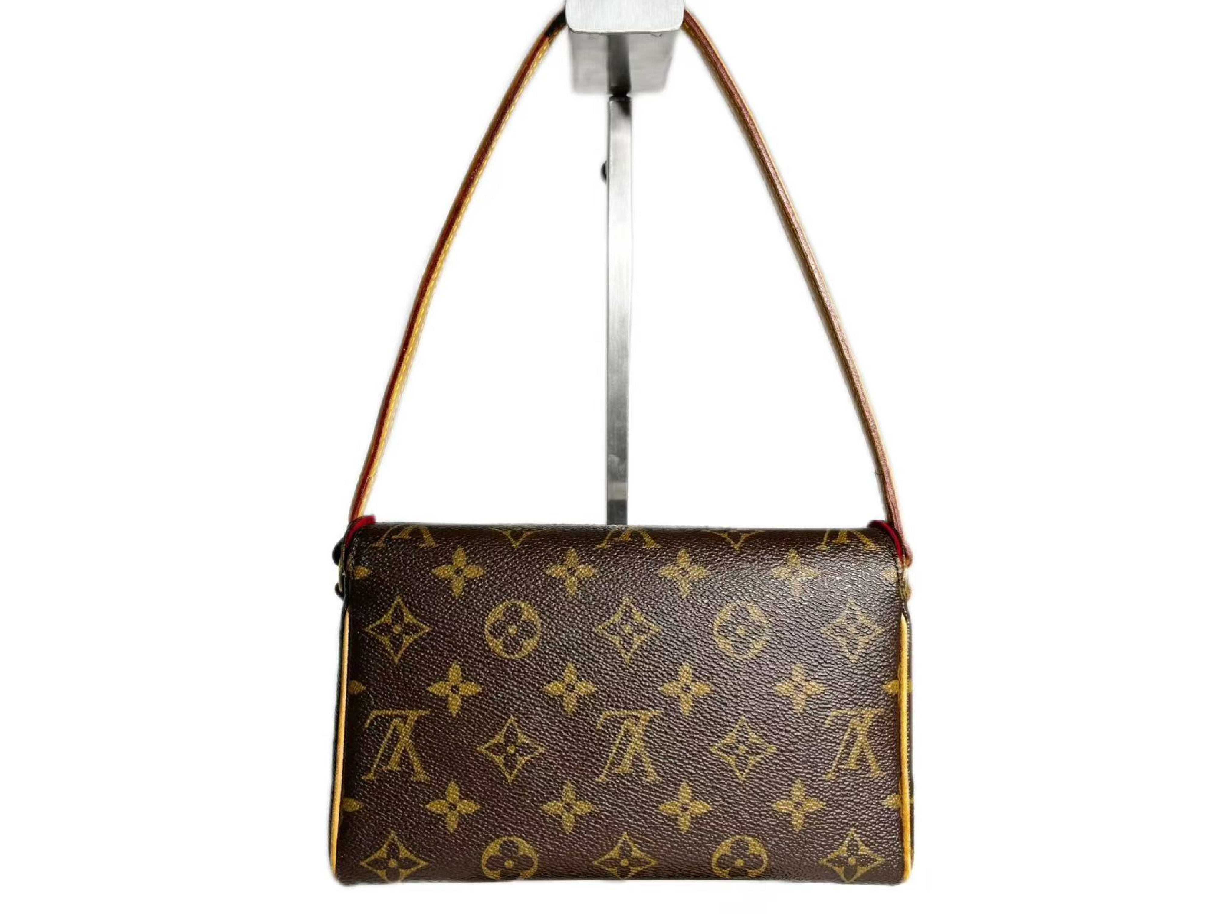 M51900 Monogram (Bag) Shoulder Bag — view 2