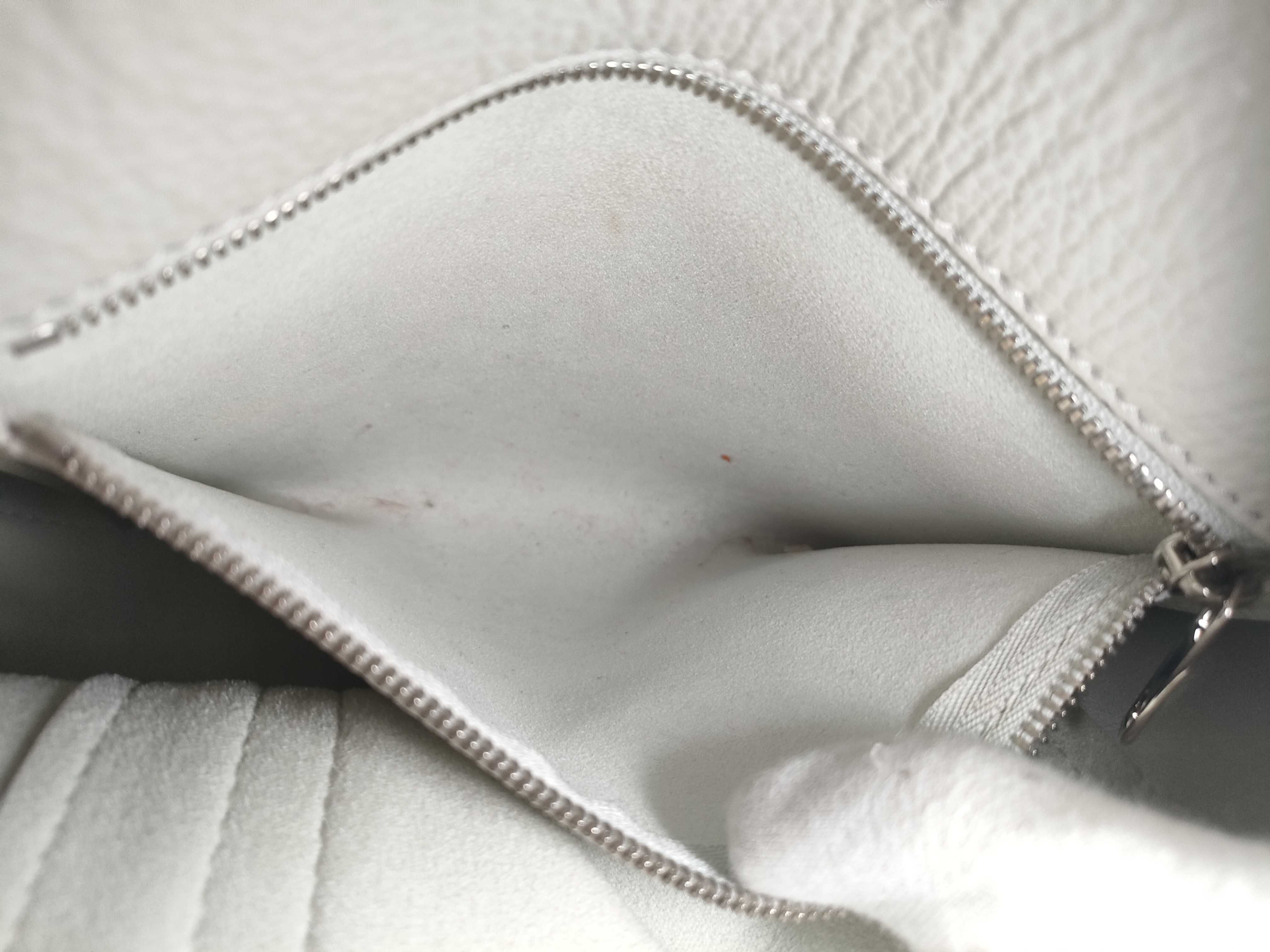 Everyday Tote XS Leather 2-Way Handbag White Tote Bag — view 11