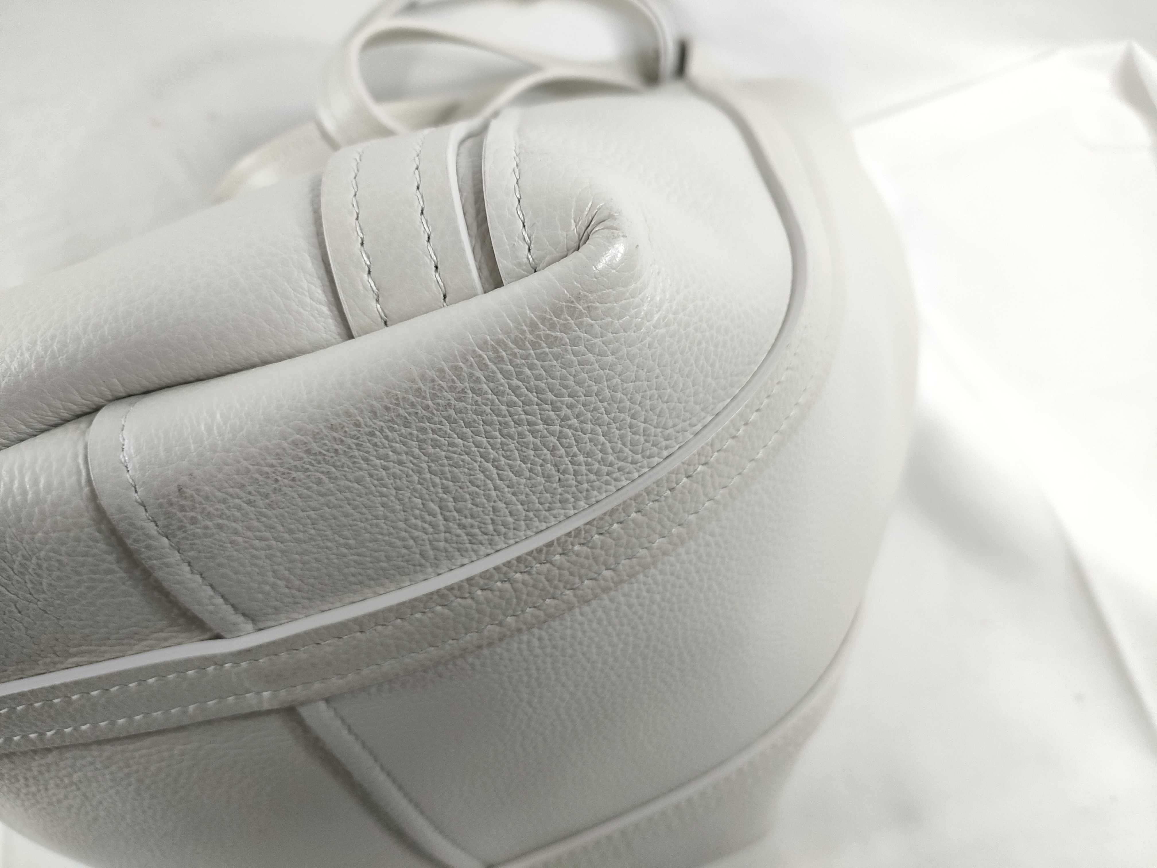 Everyday Tote XS Leather 2-Way Handbag White Tote Bag — view 5