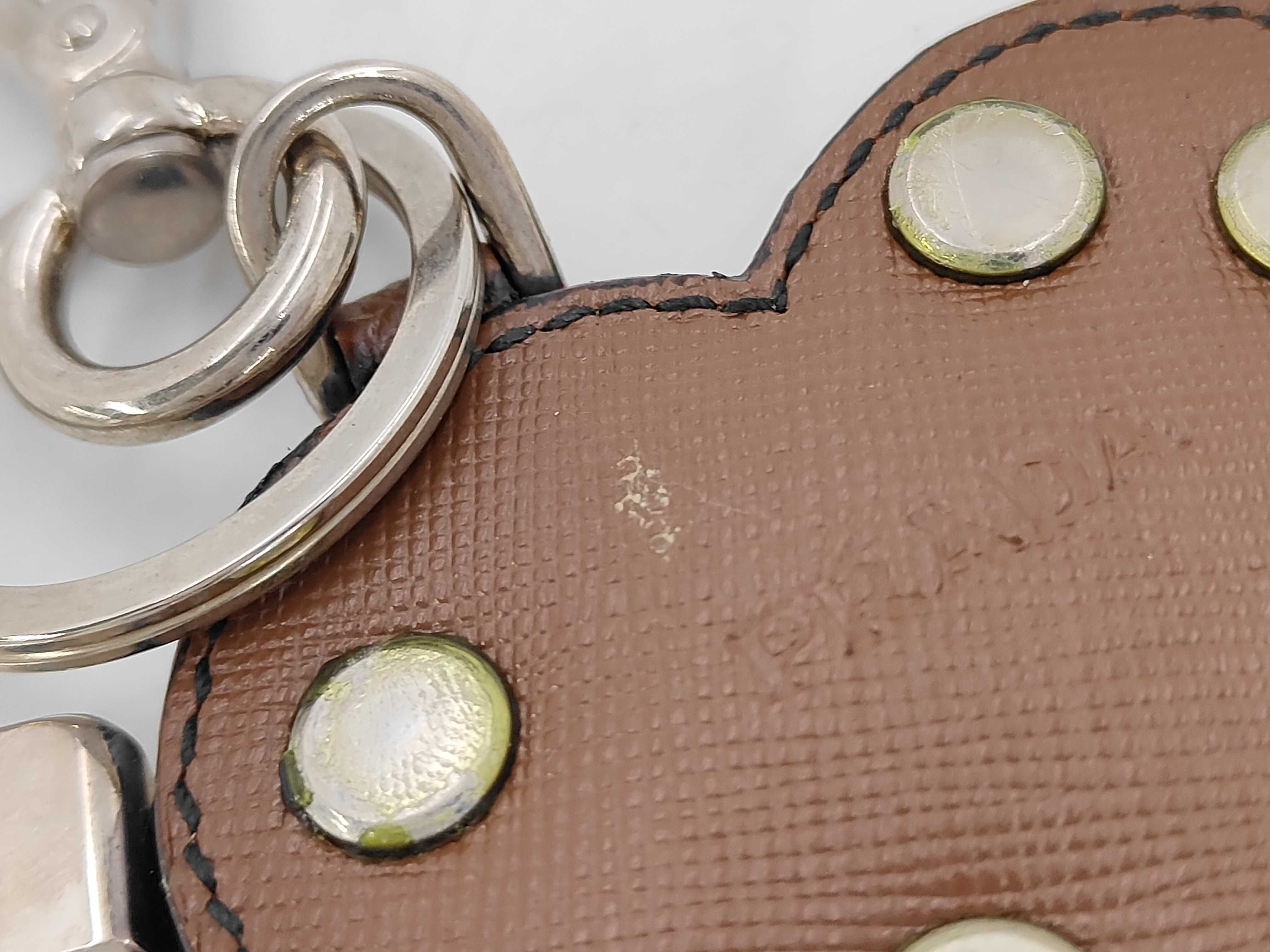 heart charm and other accessories — view 4