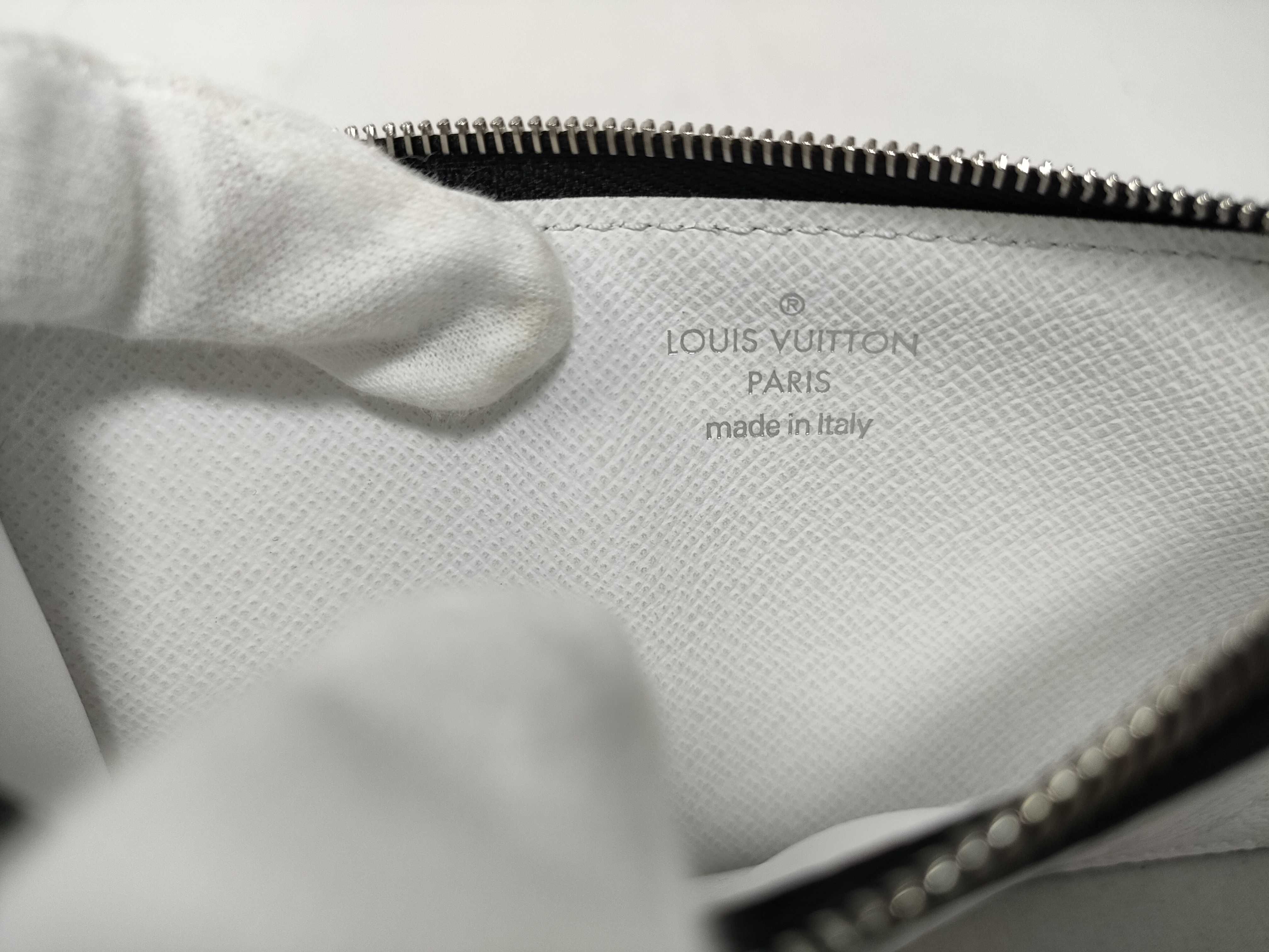 LOUISVUITTON Box and storage bag included Coin card holder Japan limited color Organizer Coin case — view 11