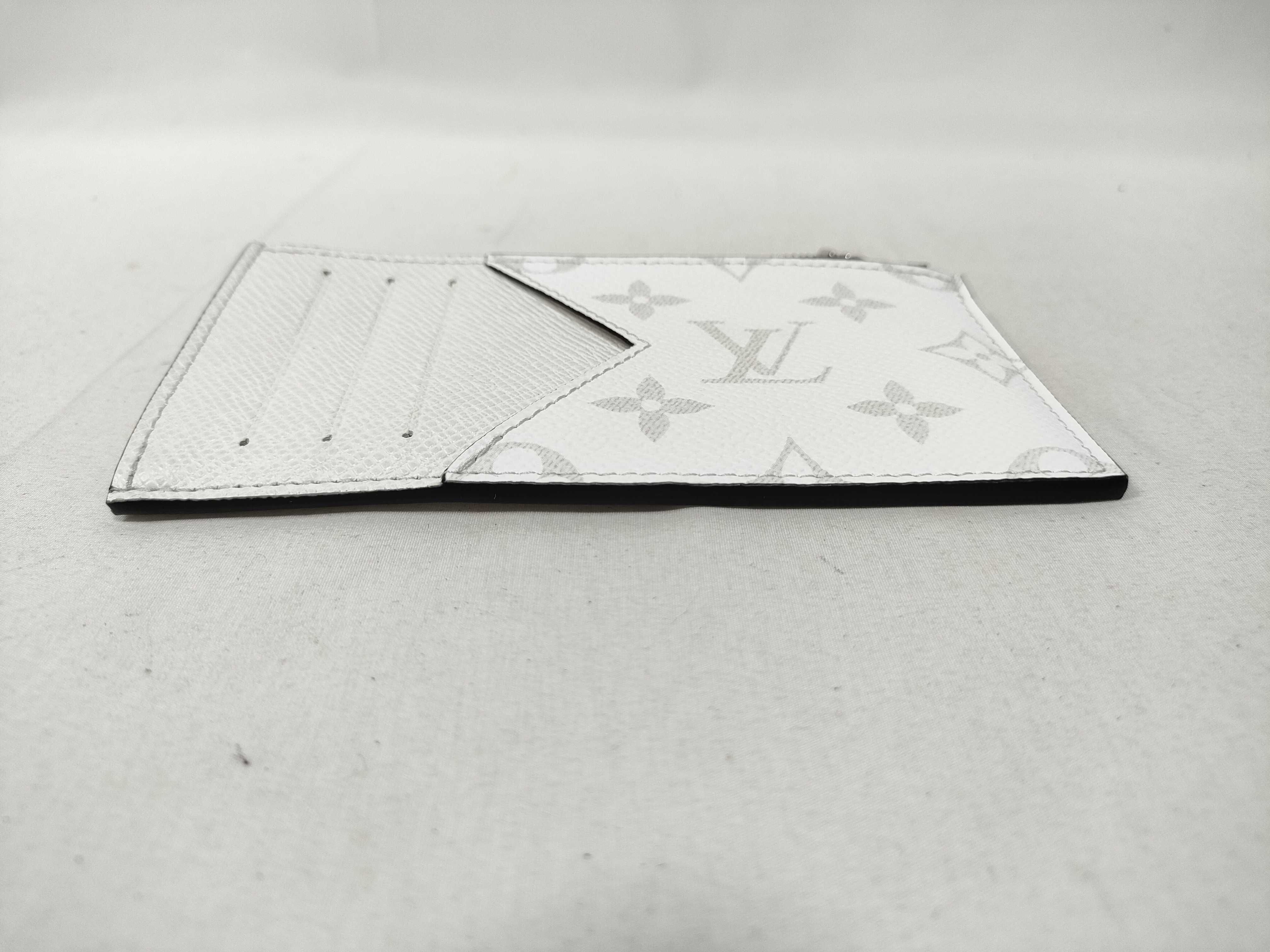 LOUISVUITTON Box and storage bag included Coin card holder Japan limited color Organizer Coin case — view 5