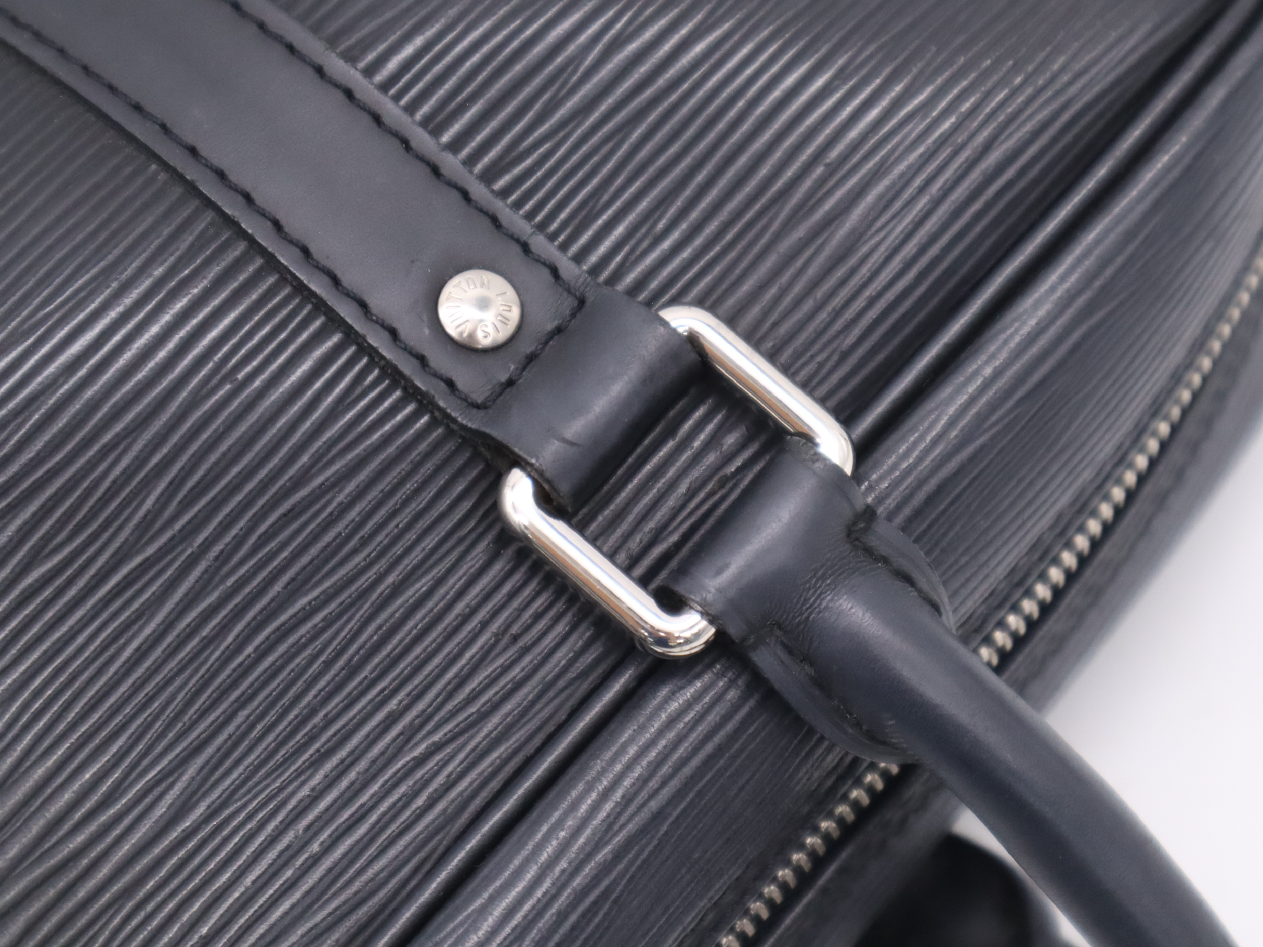 M59112 Epi Vivienne Long Noir Handbag — view 8