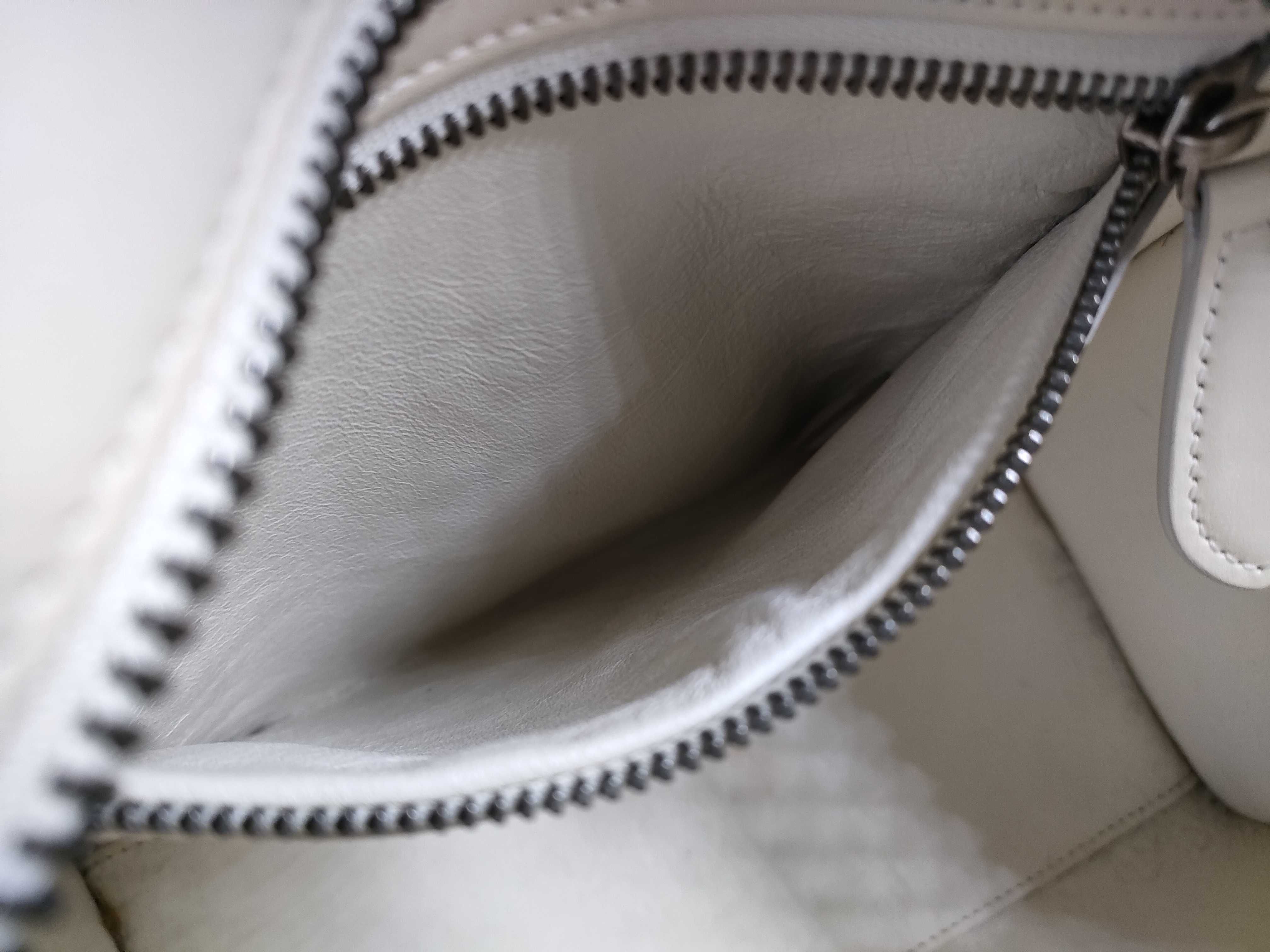 handbag — view 11