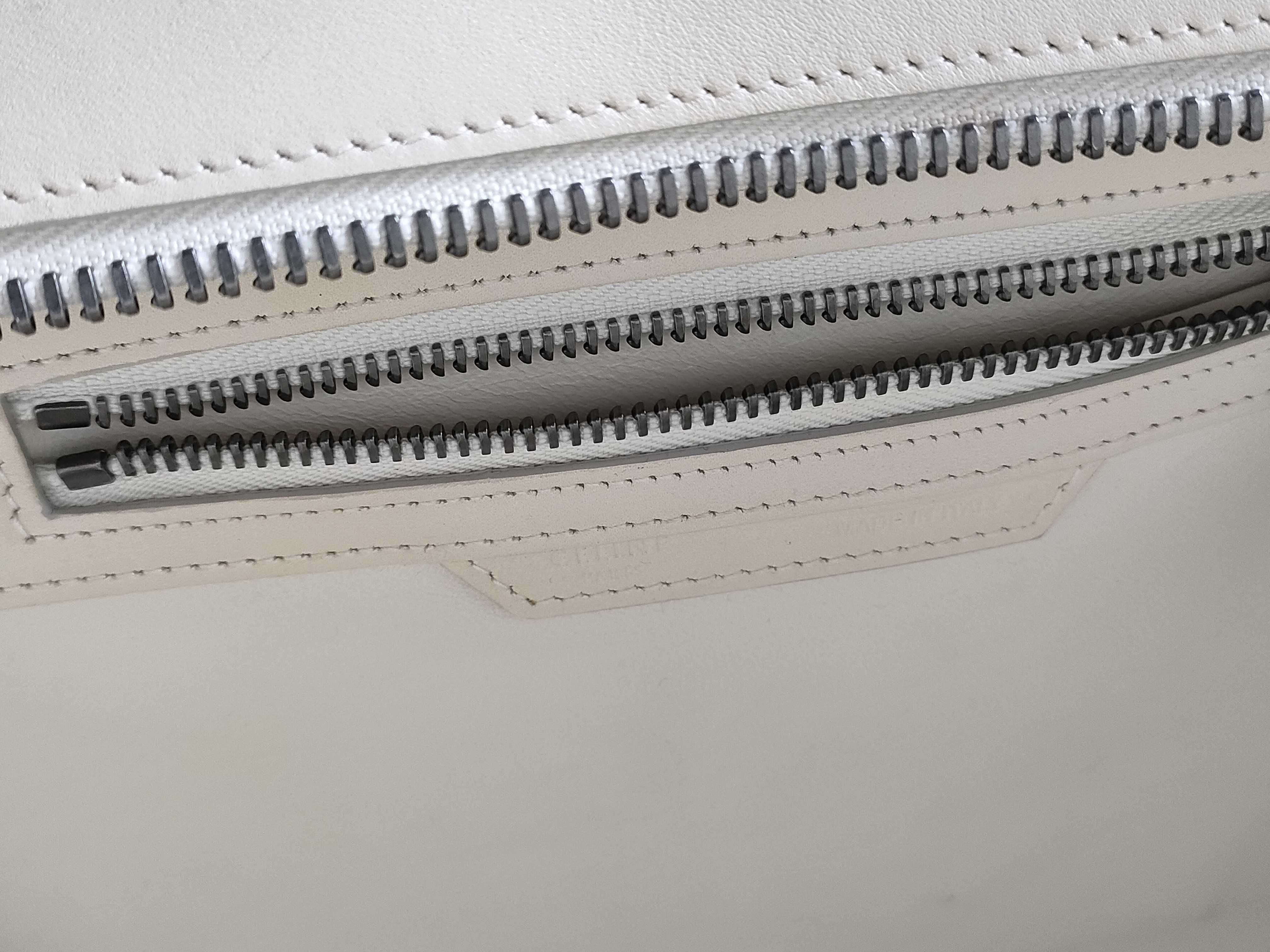 handbag — view 13