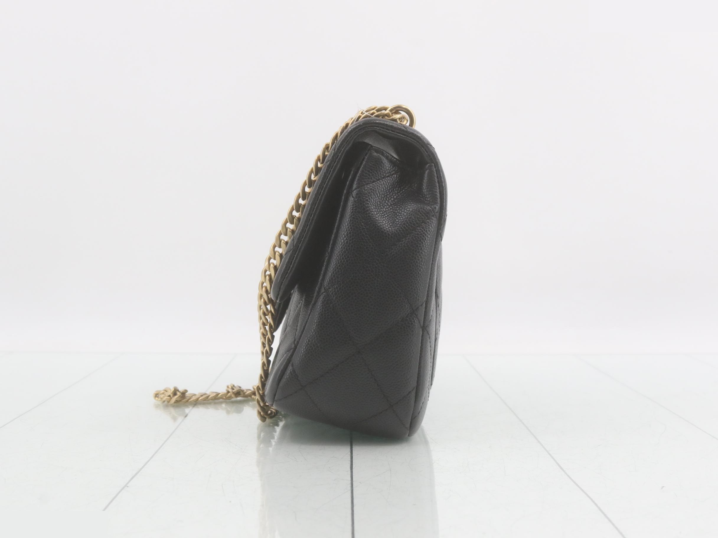 Matelassé Shoulder Bag — view 3