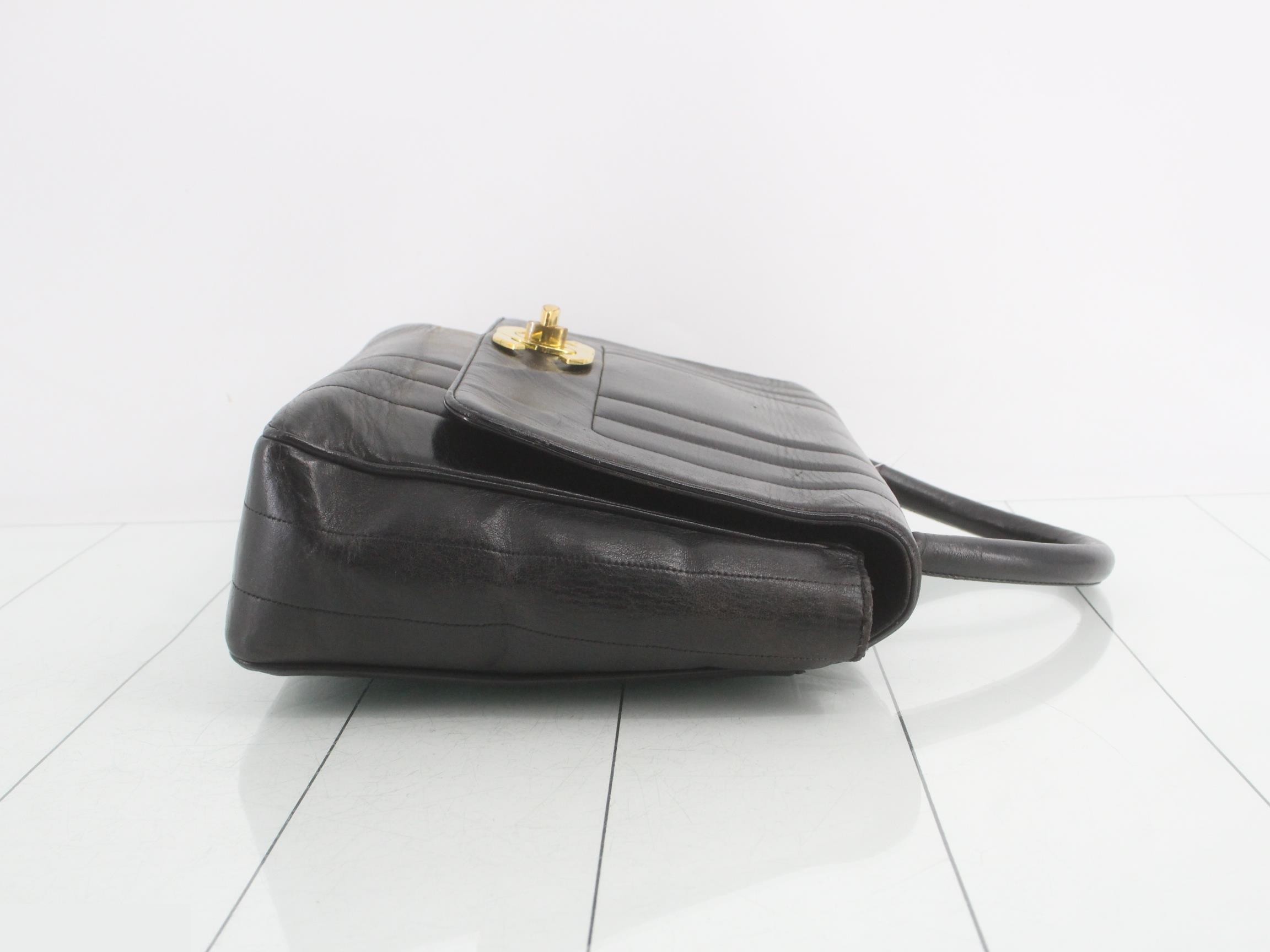 handbag — view 3