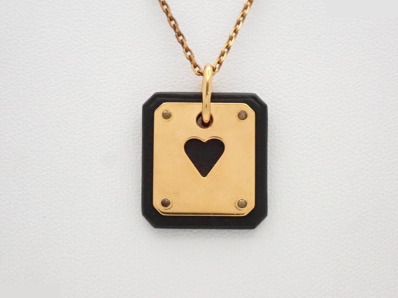Asdcourt Necklace