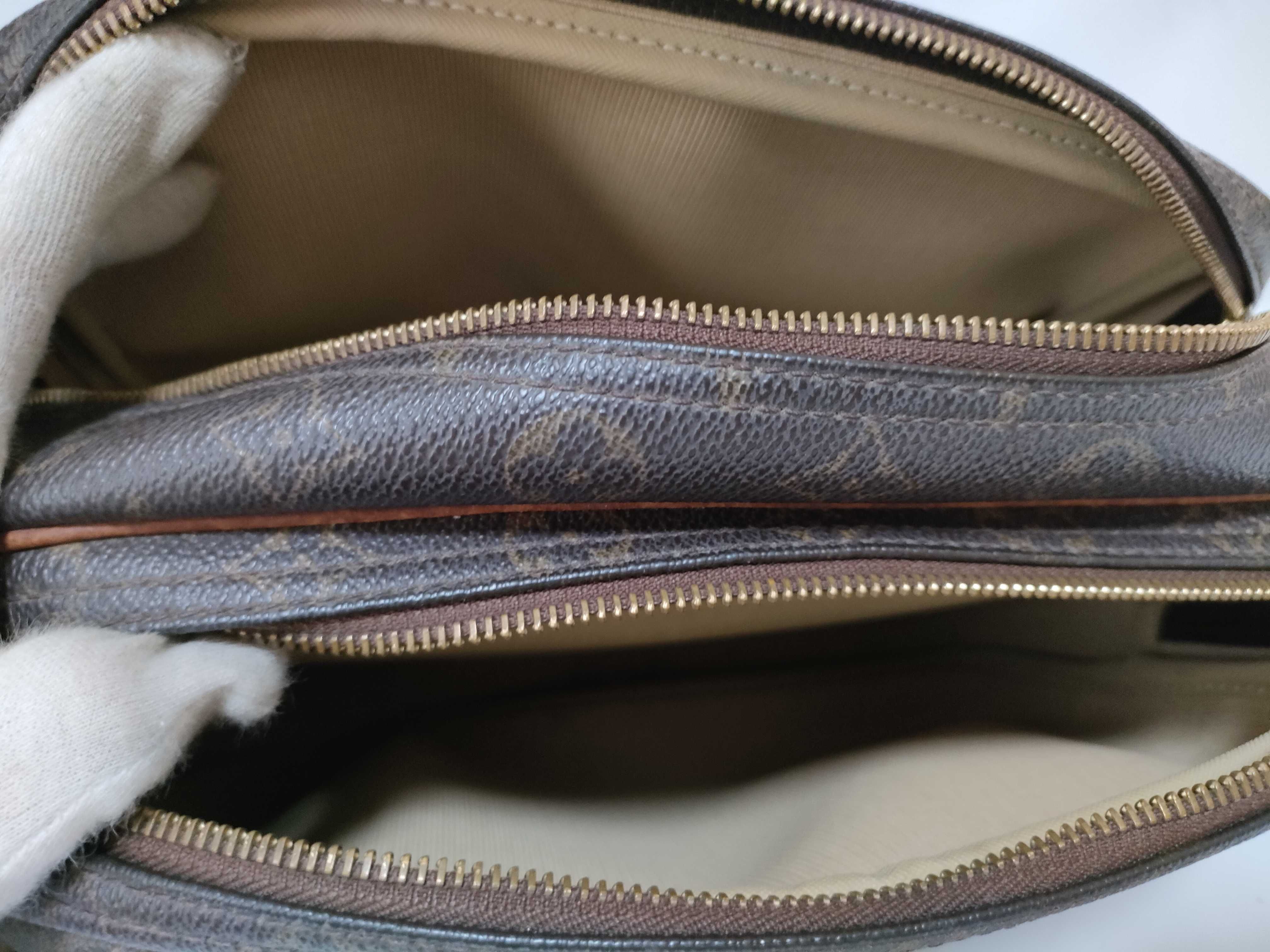 Monogram M45254 Monogram Reporter PM Shoulder Bag — view 9