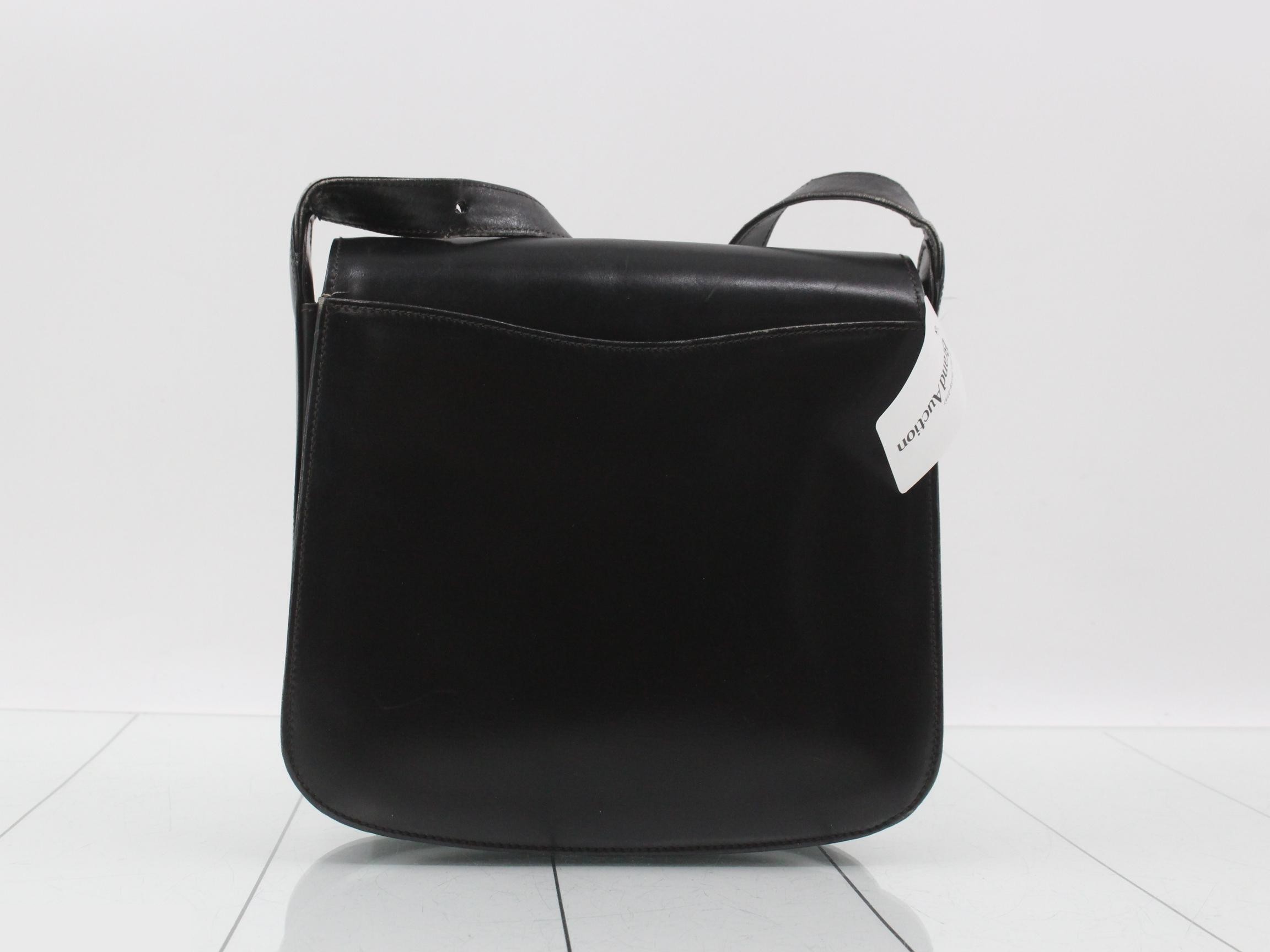 leather — view 2