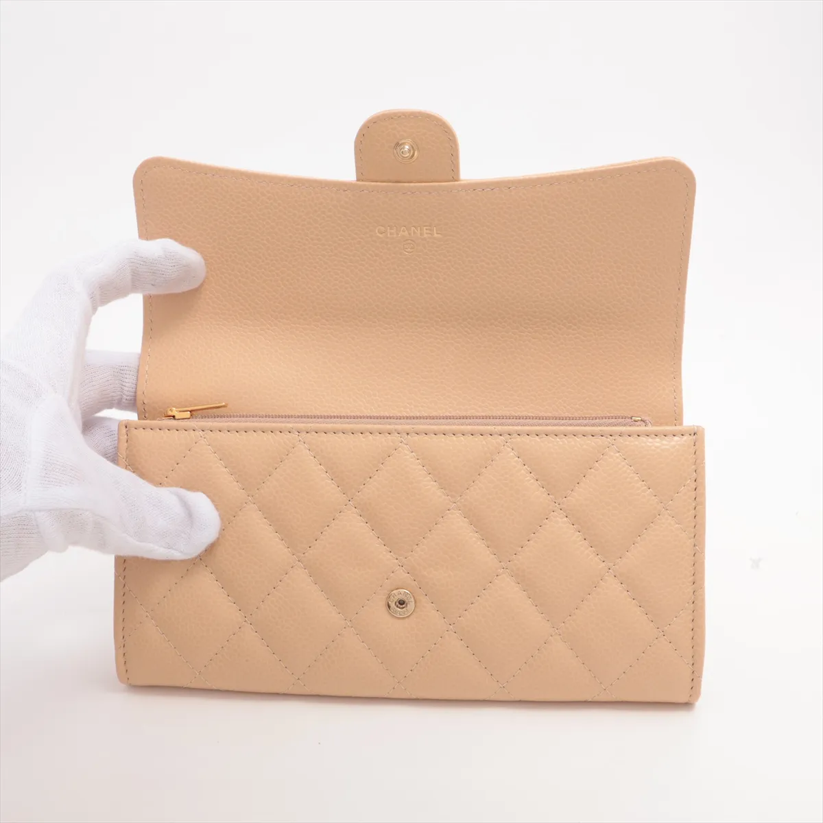 Matelassé Caviar Leather Long Wallet, Beige, Gold Hardware, 31443514 — view 3