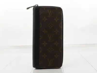 Zippy Wallet Vertical