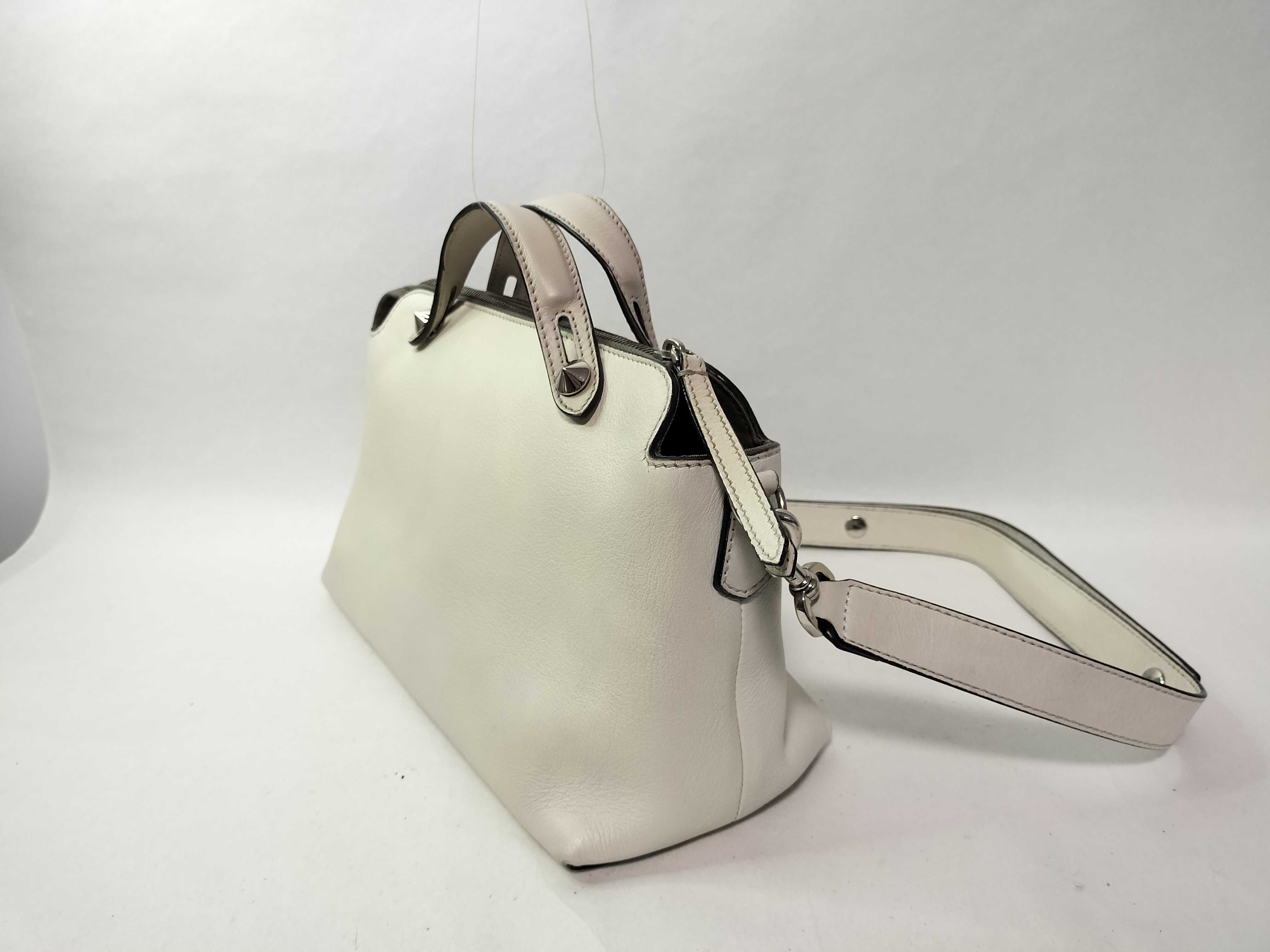 By The Way Medium Leather Shoulder Bag Handbag — view 3