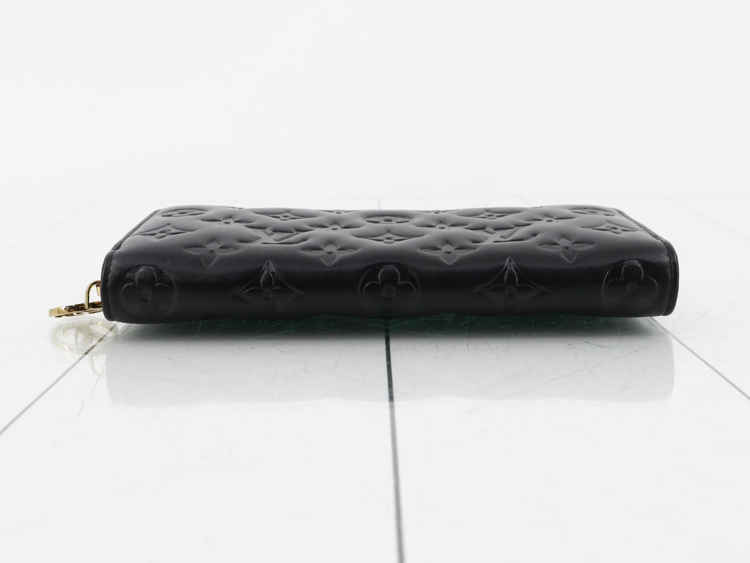 Unused Zippy Wallet (Cushions) — view 3