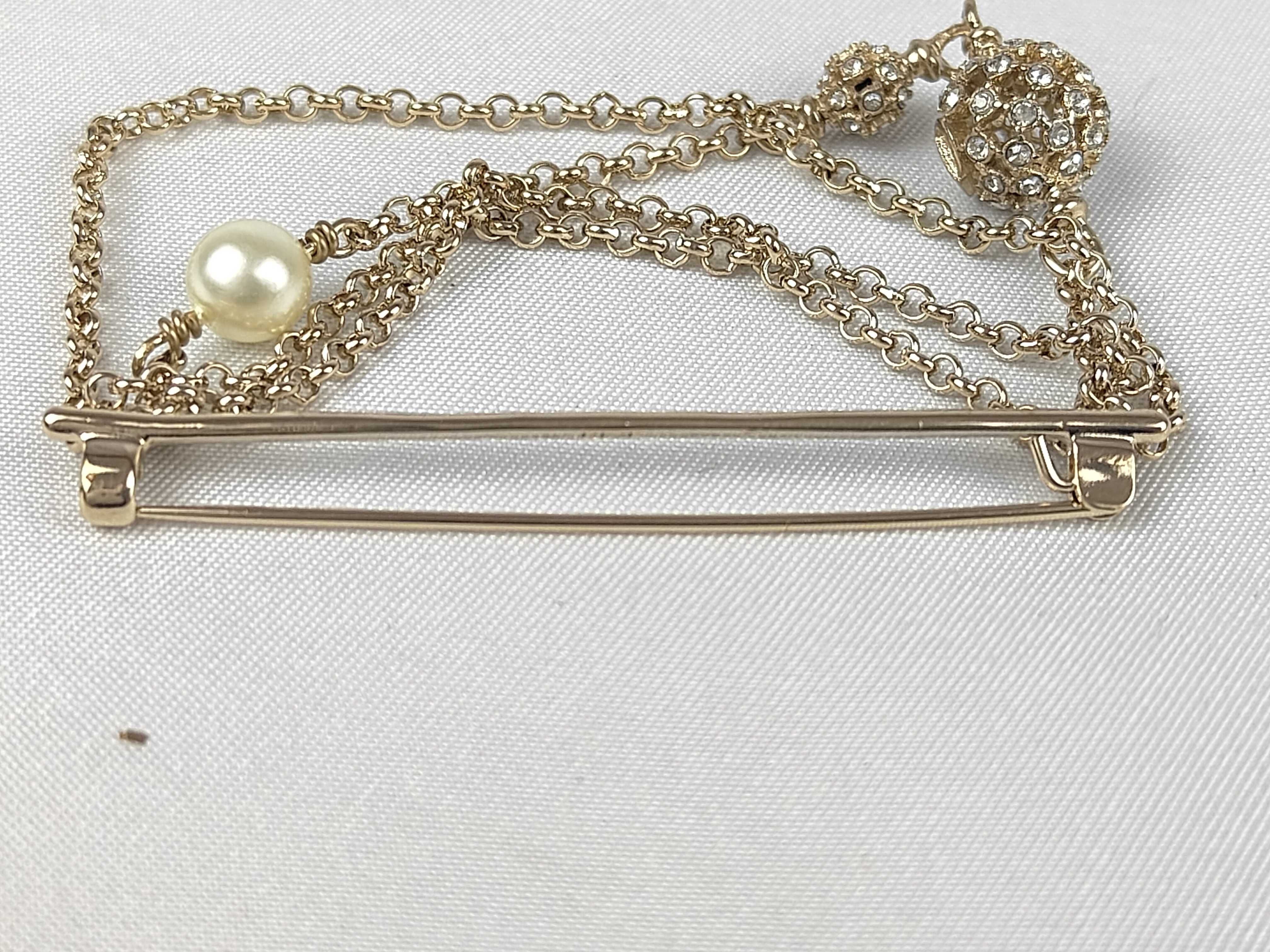 Pearl Chain Pin Brooch — view 5