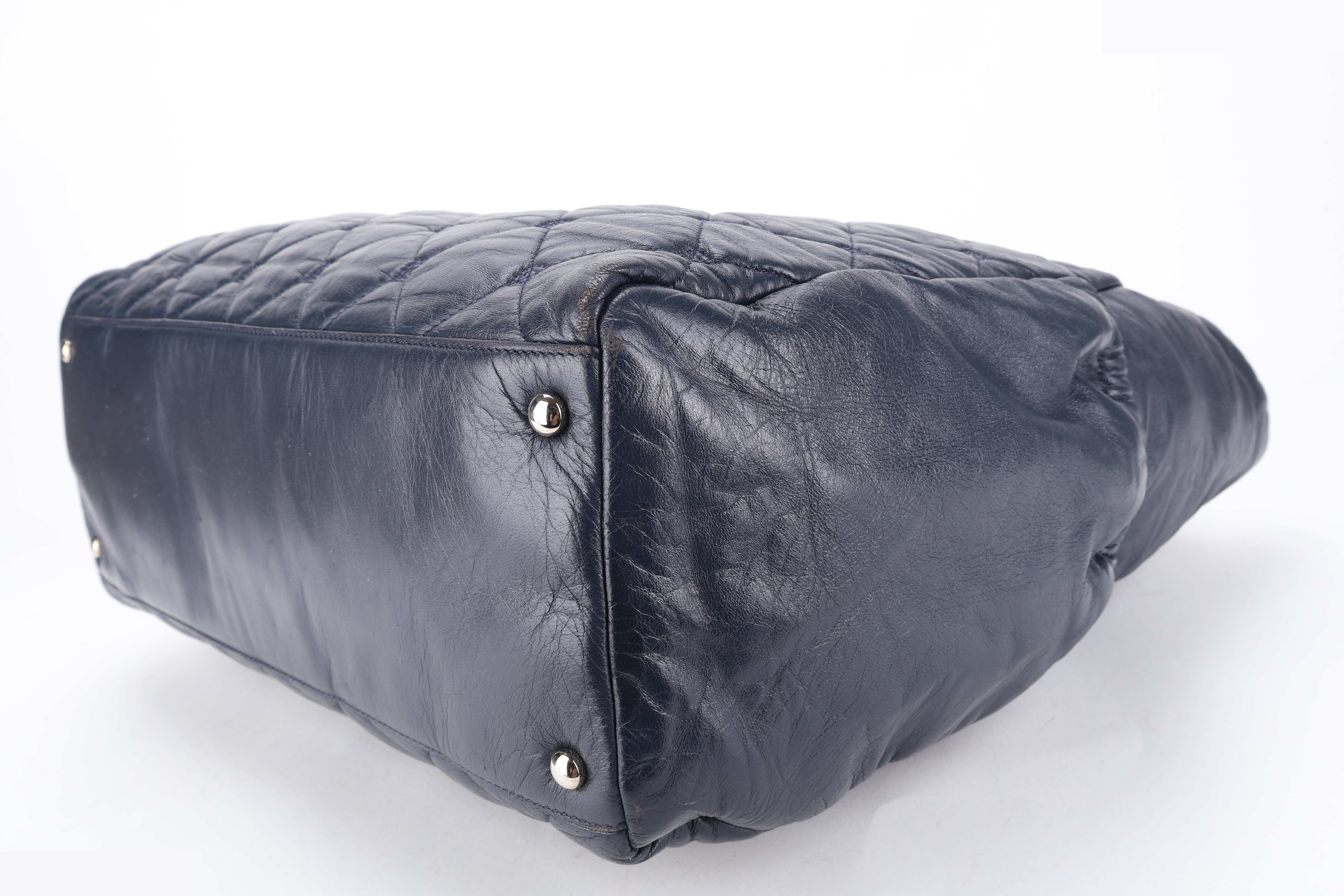 BUBBLY TOTE LARGE NAVY BLUE LAMBSKIN SHW — view 3