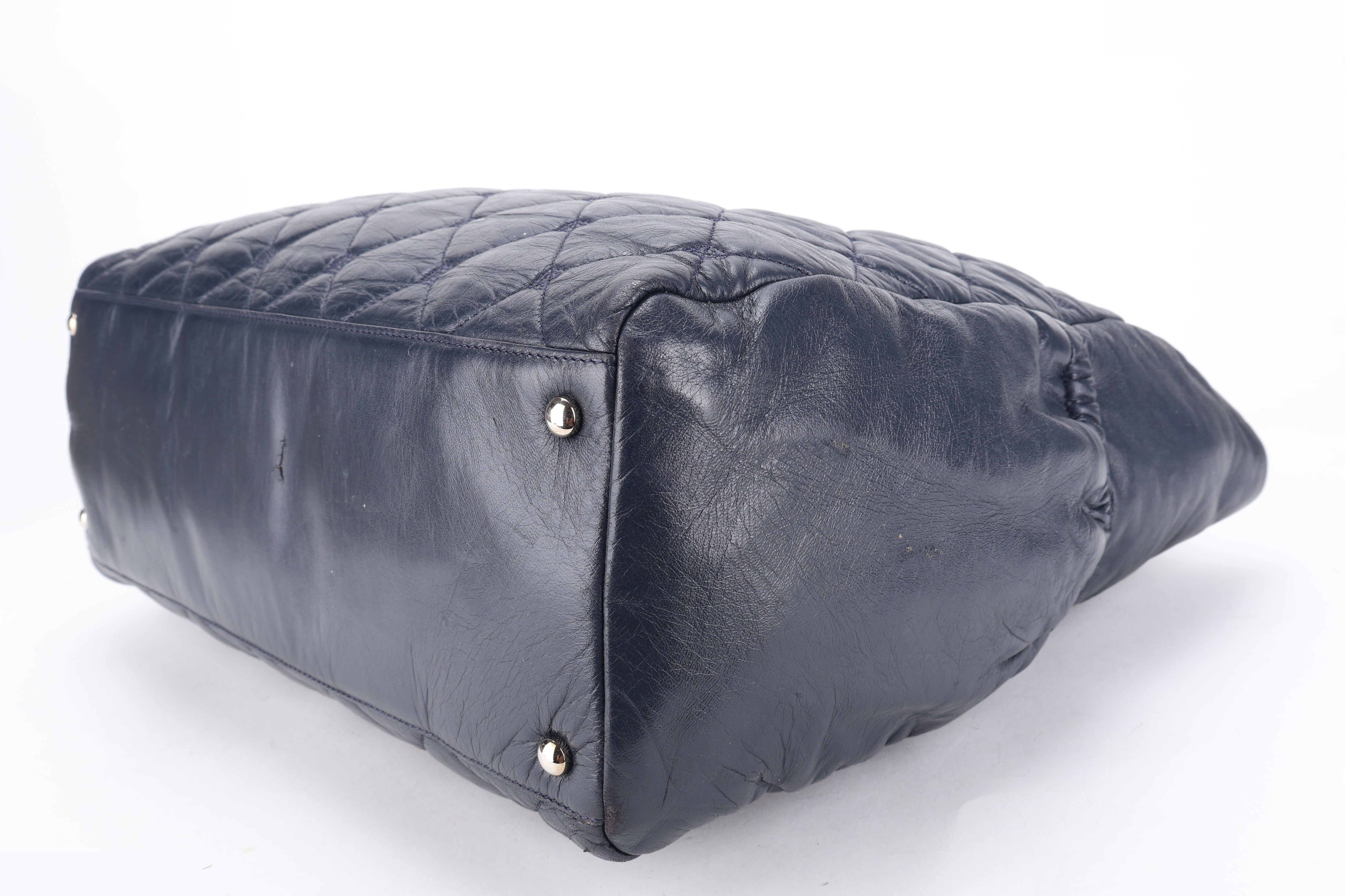 BUBBLY TOTE LARGE NAVY BLUE LAMBSKIN SHW — view 4
