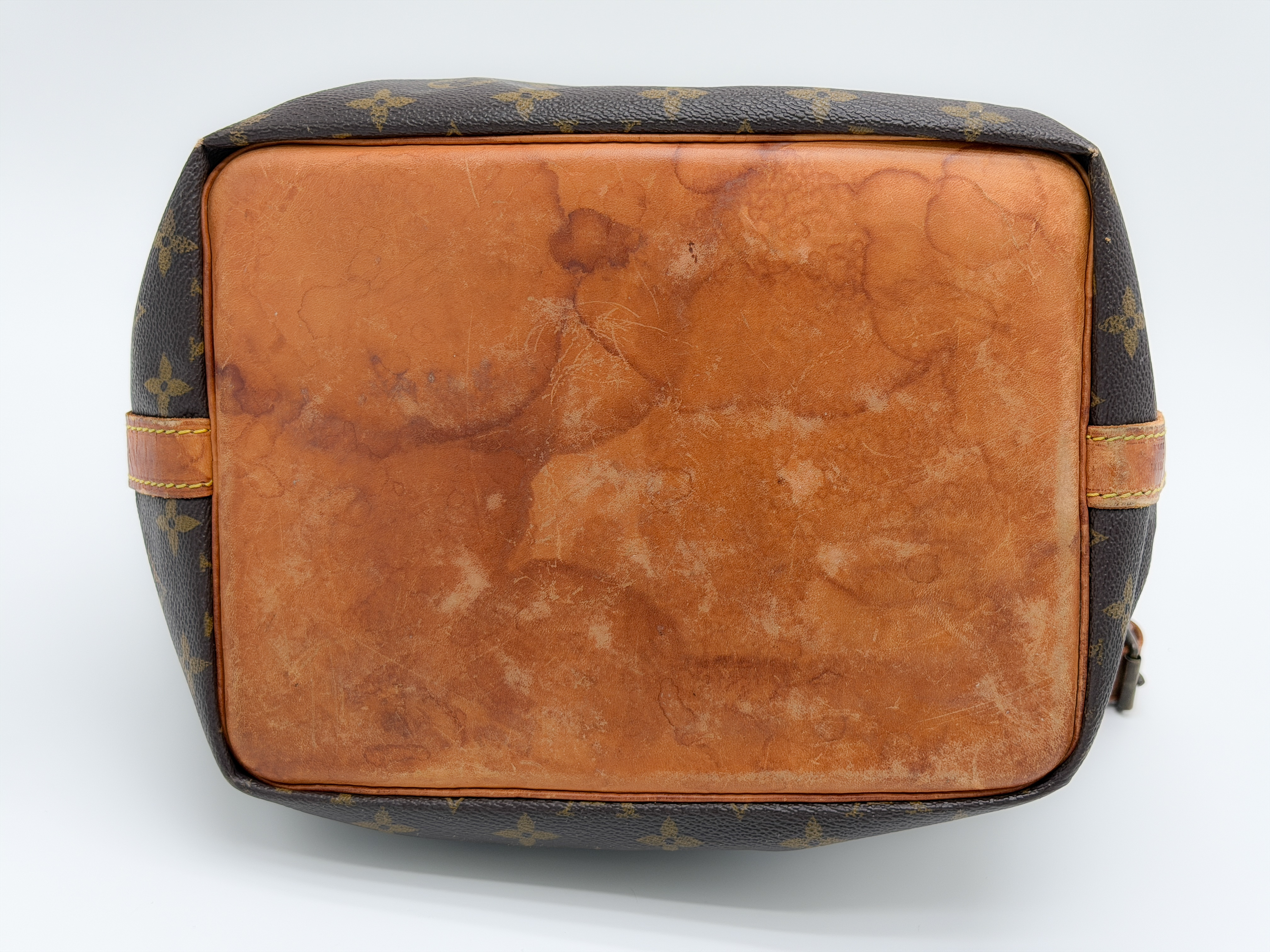 Monogram M42226 Petit Noé 883 Shoulder Bag — view 12
