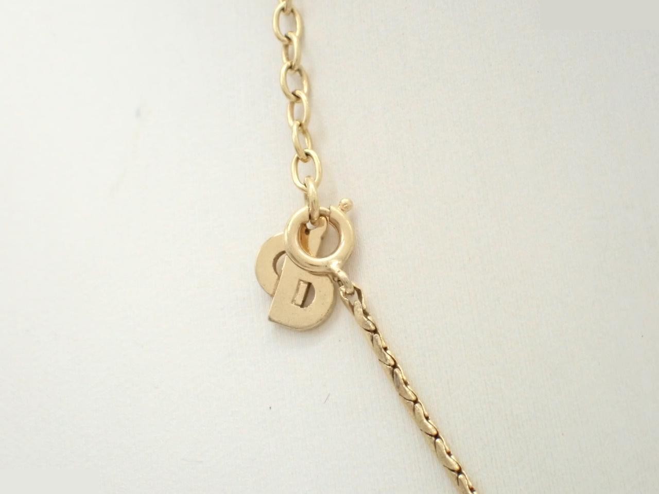 Other lines: Precious metal necklaces and pendants, chain approximately 44cm. — view 2