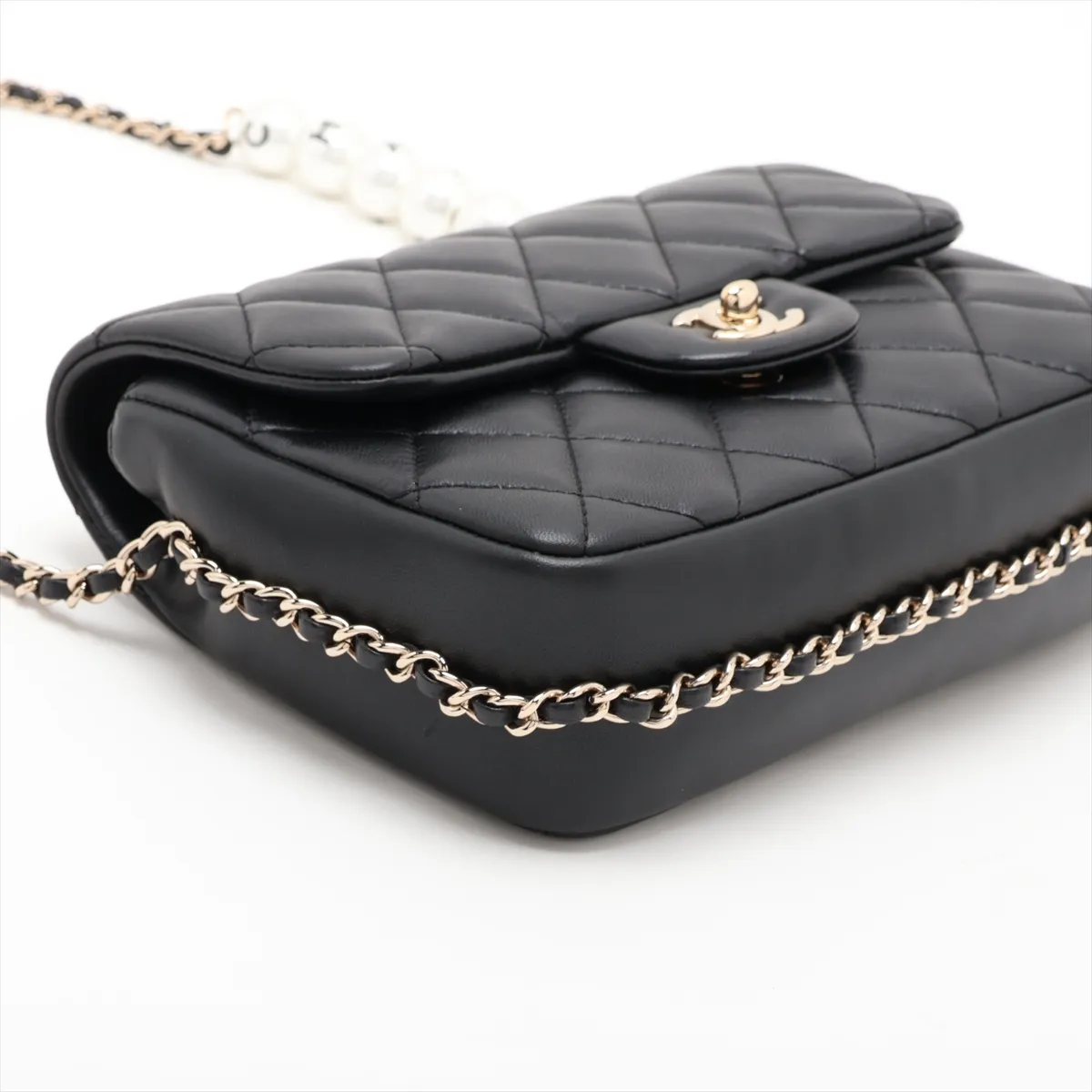 Matelassé Lambskin Chain Shoulder Bag, Pearl Black with Gold Hardware, 29773955, Serial Number 29 — view 4