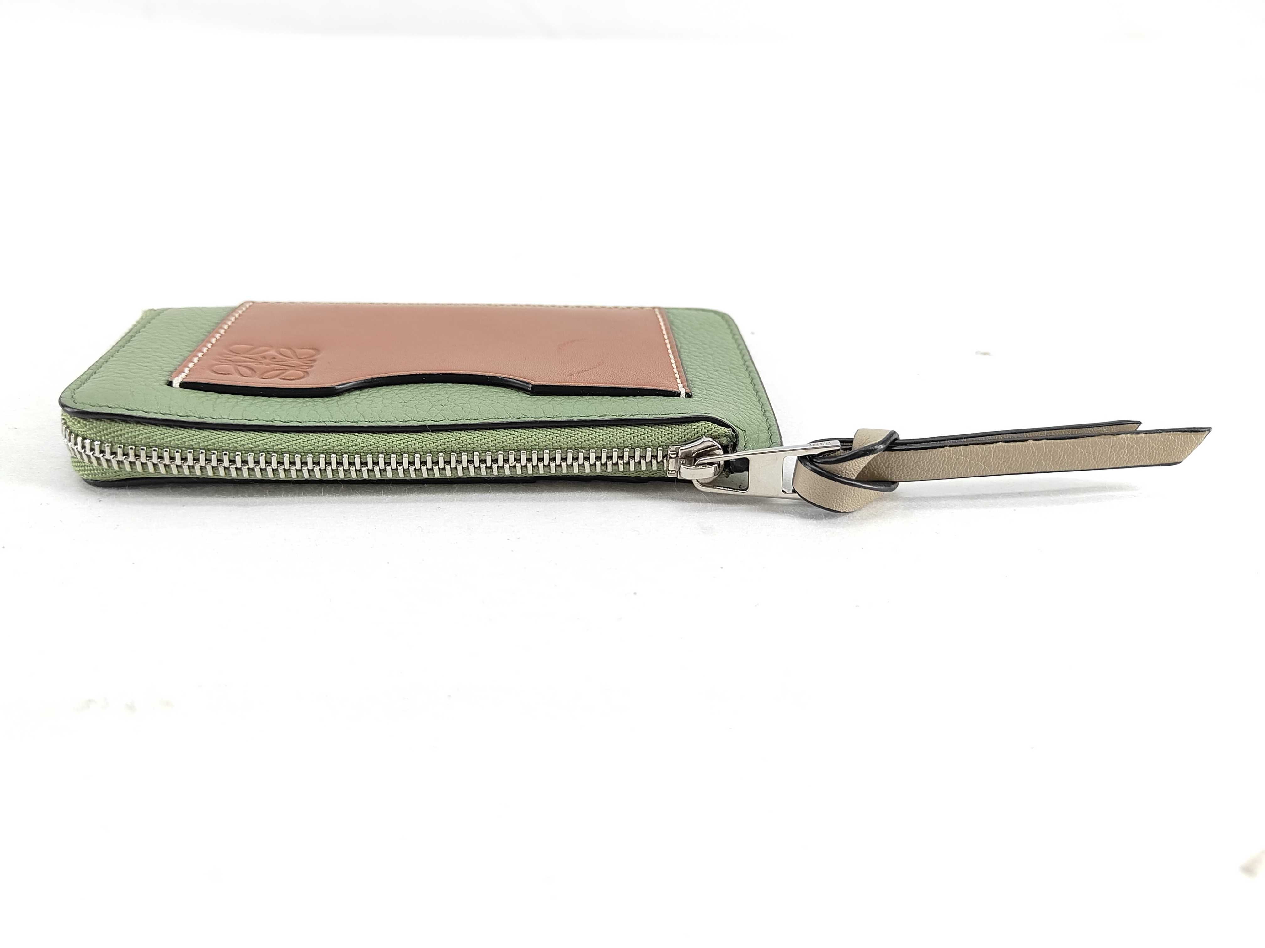 coin card holder, leather, light green and brown coin case. — view 6