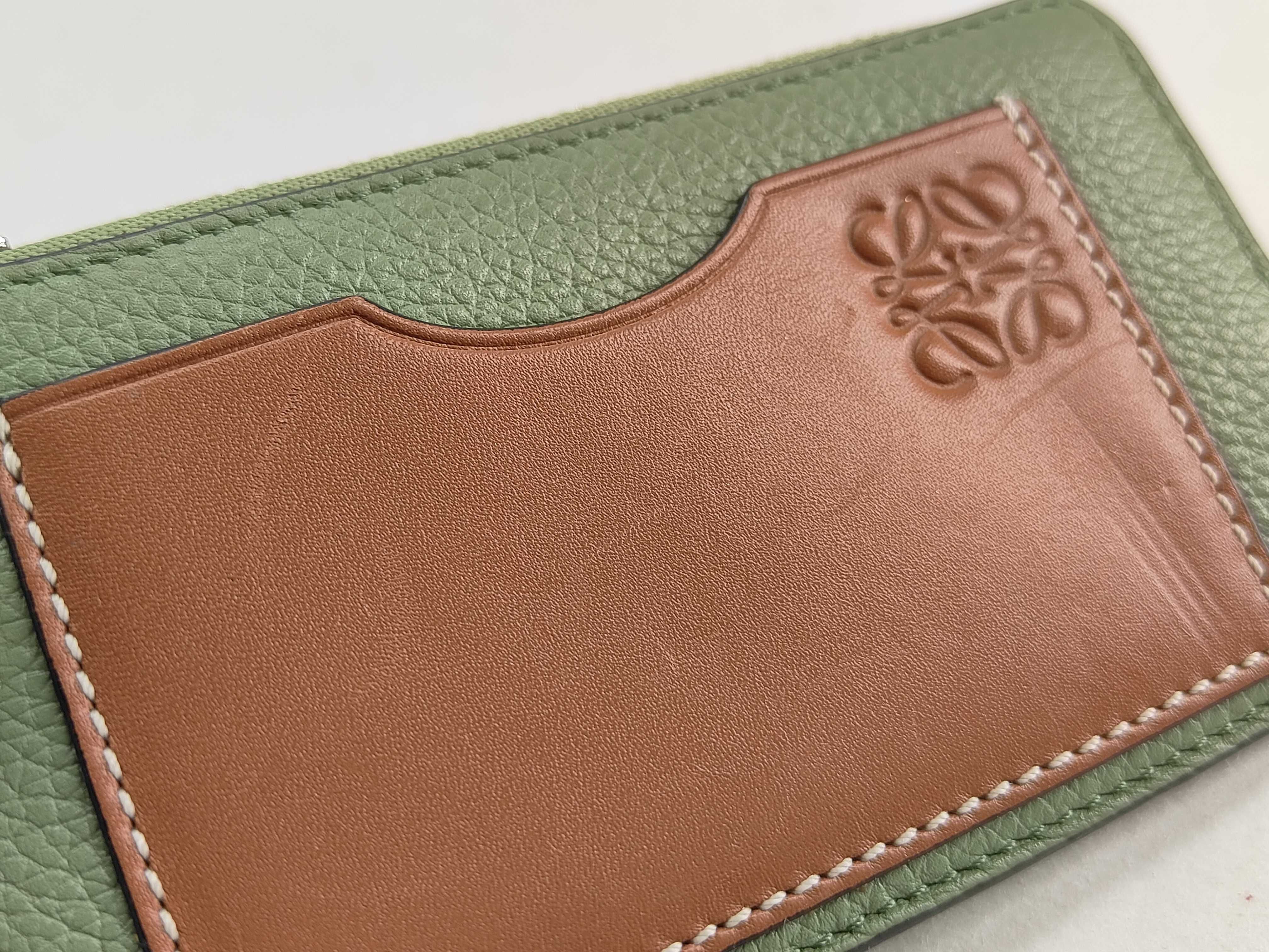 coin card holder, leather, light green and brown coin case. — view 9