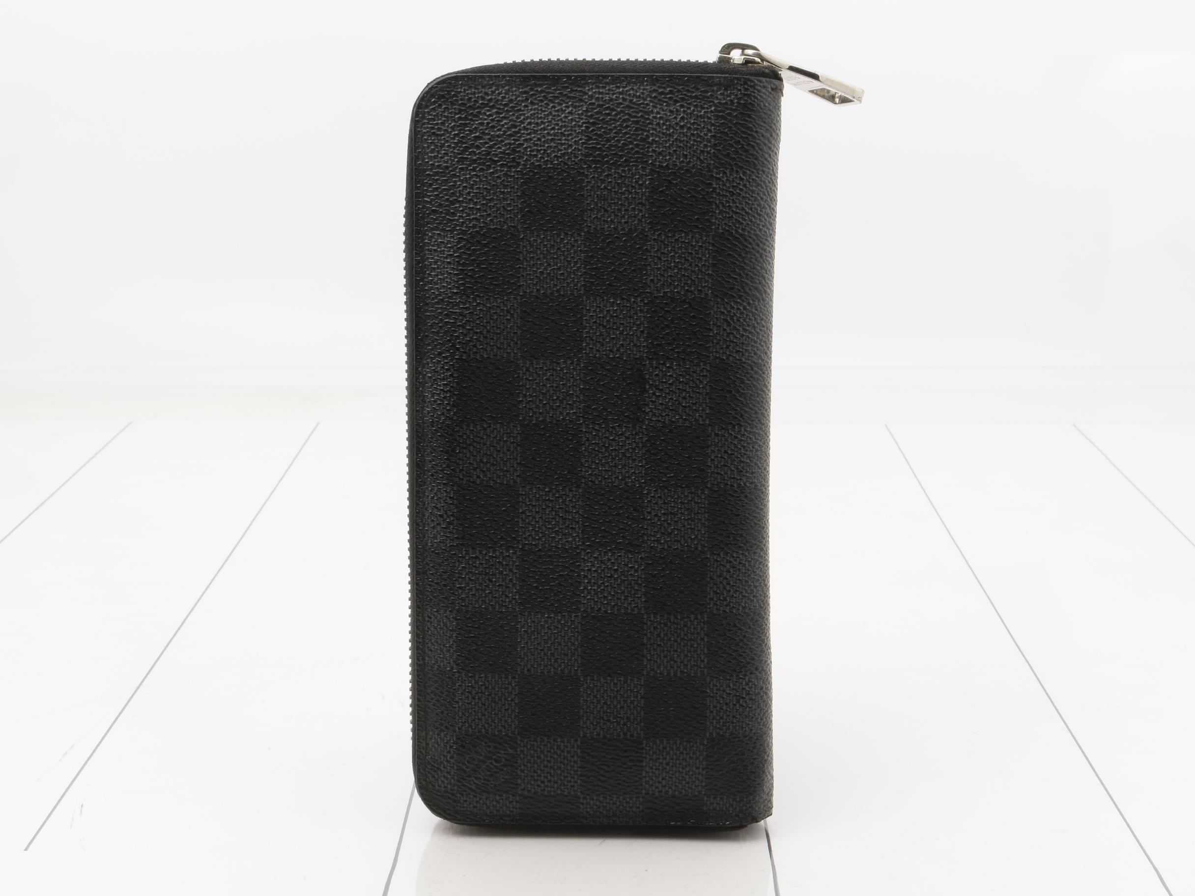 Zippy Wallet Vertical Long Wallet — view 2