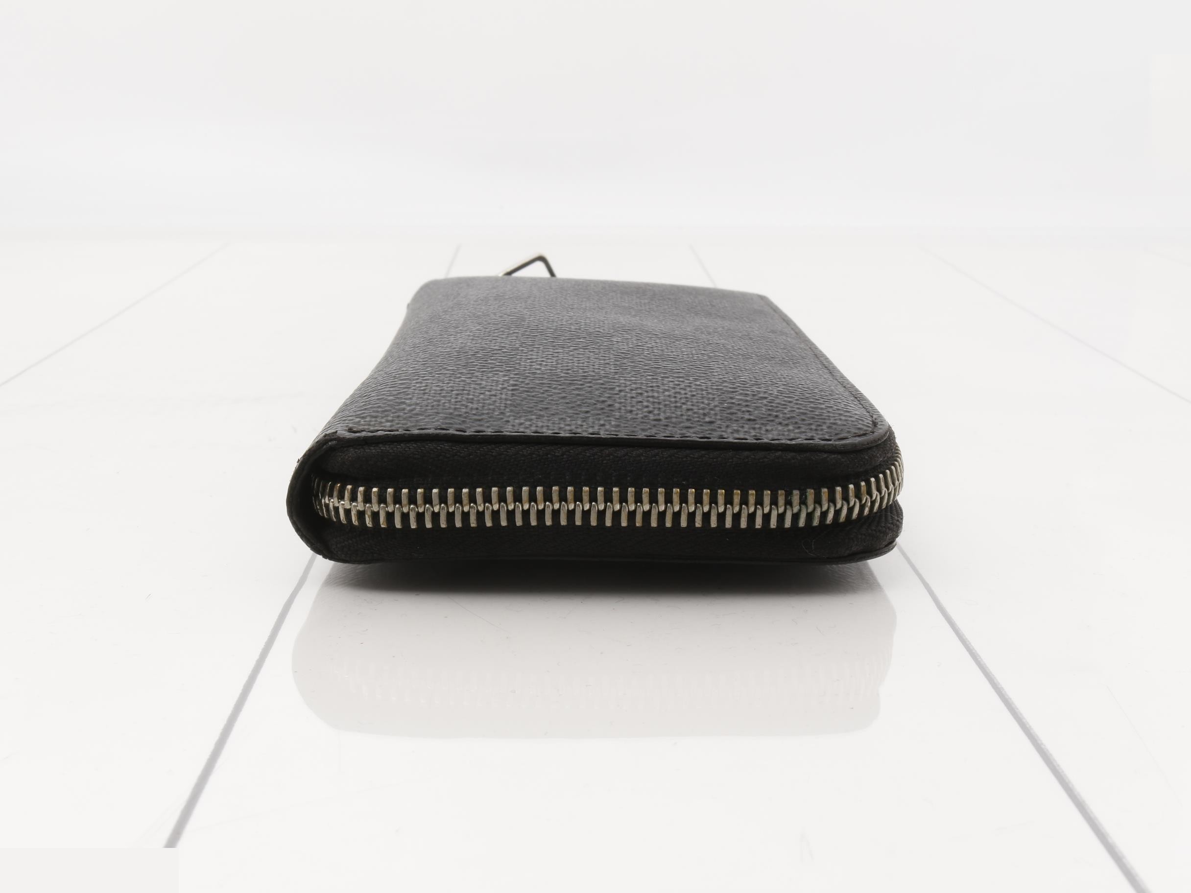Zippy Wallet Vertical Long Wallet — view 3