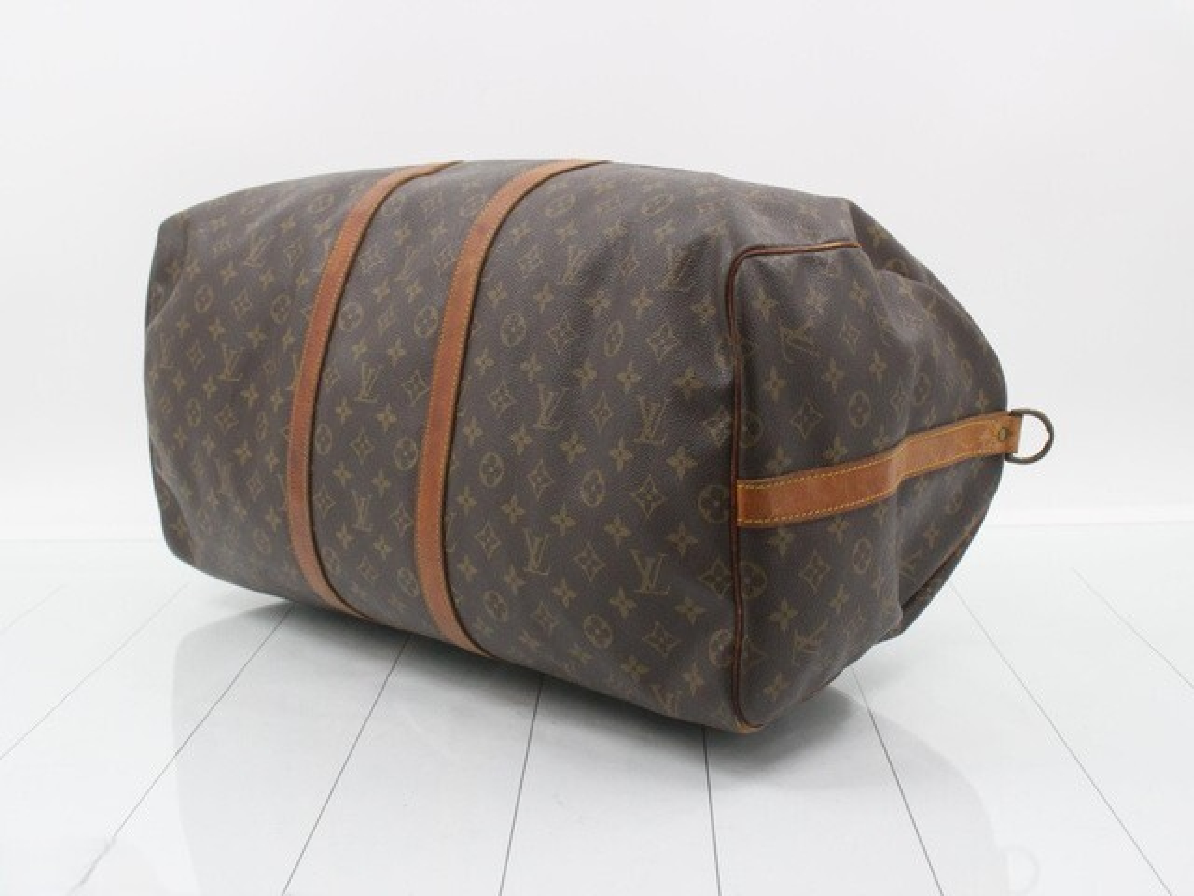 Keepall Bandoulière 55 Boston bag with shoulder strap — view 4