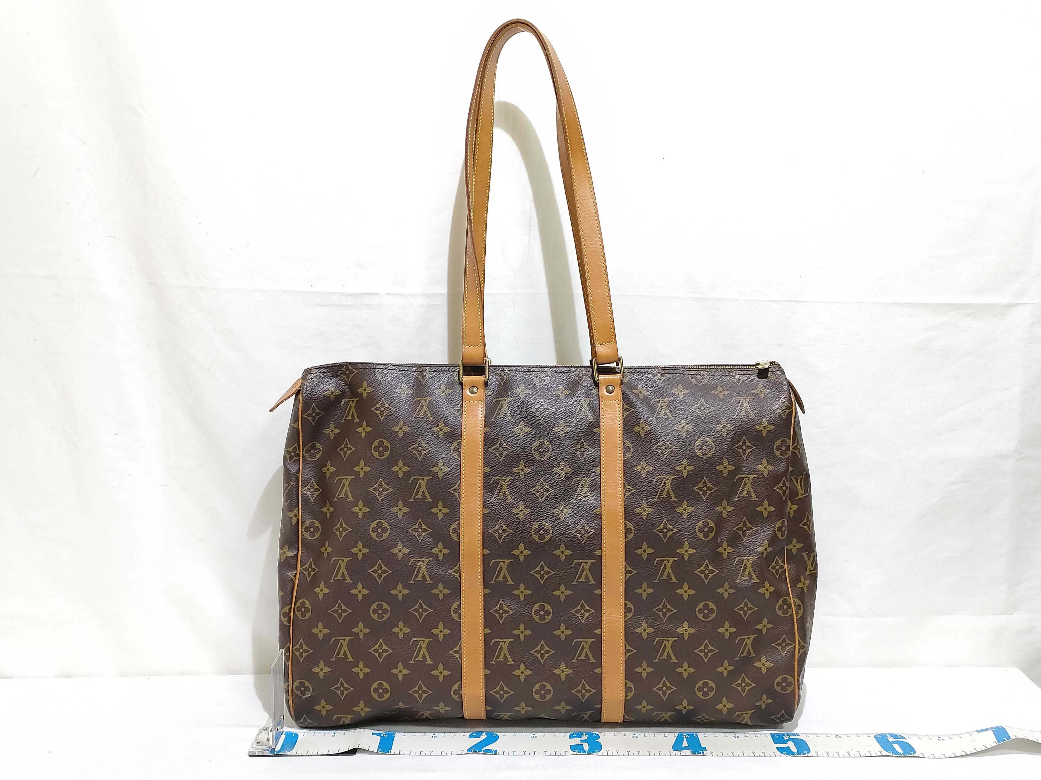 Monogram Louis Vuitton Monogram Saxophone Souple 50 Tote Bag — view 2