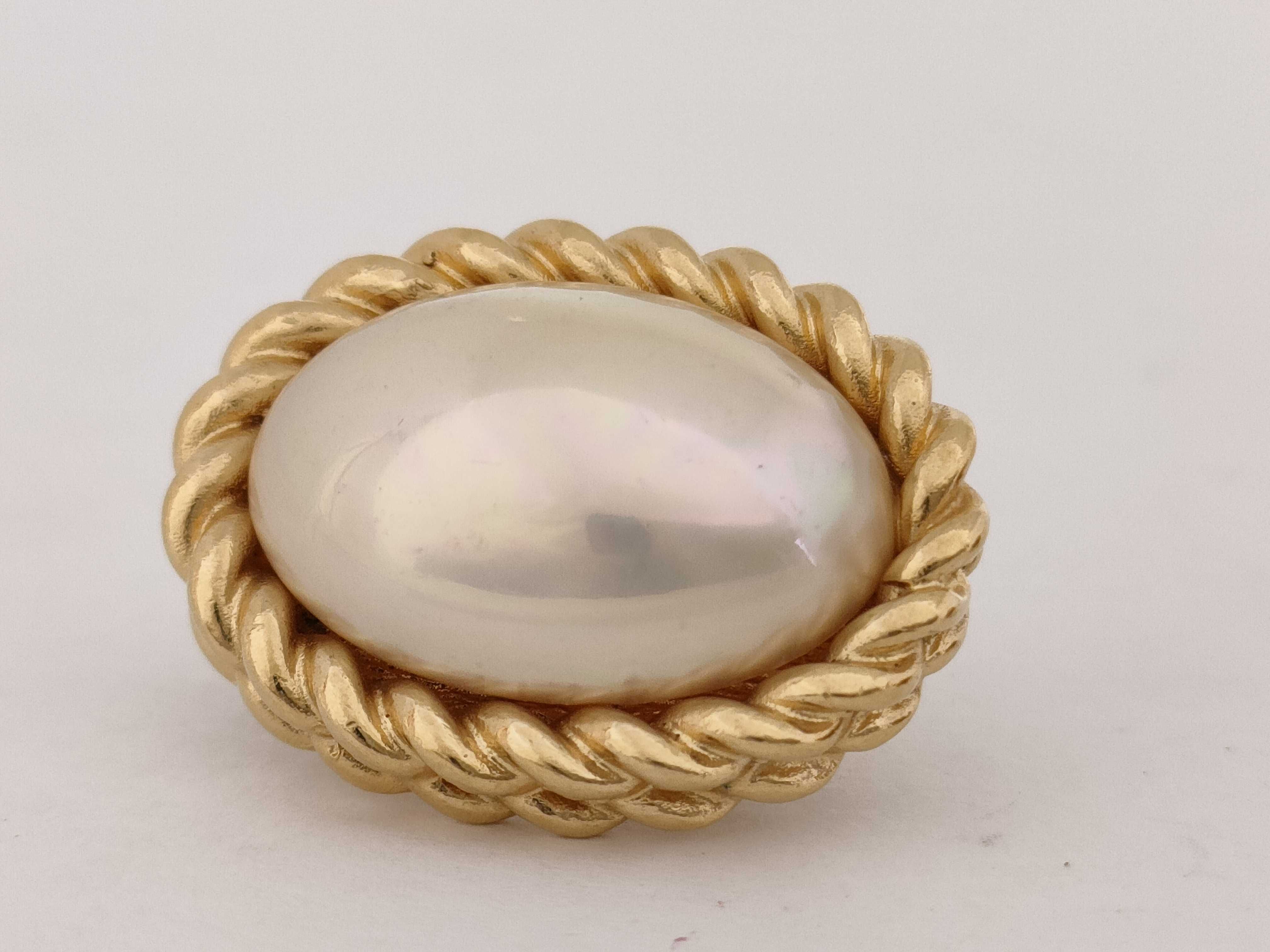 Christian earrings — view 7