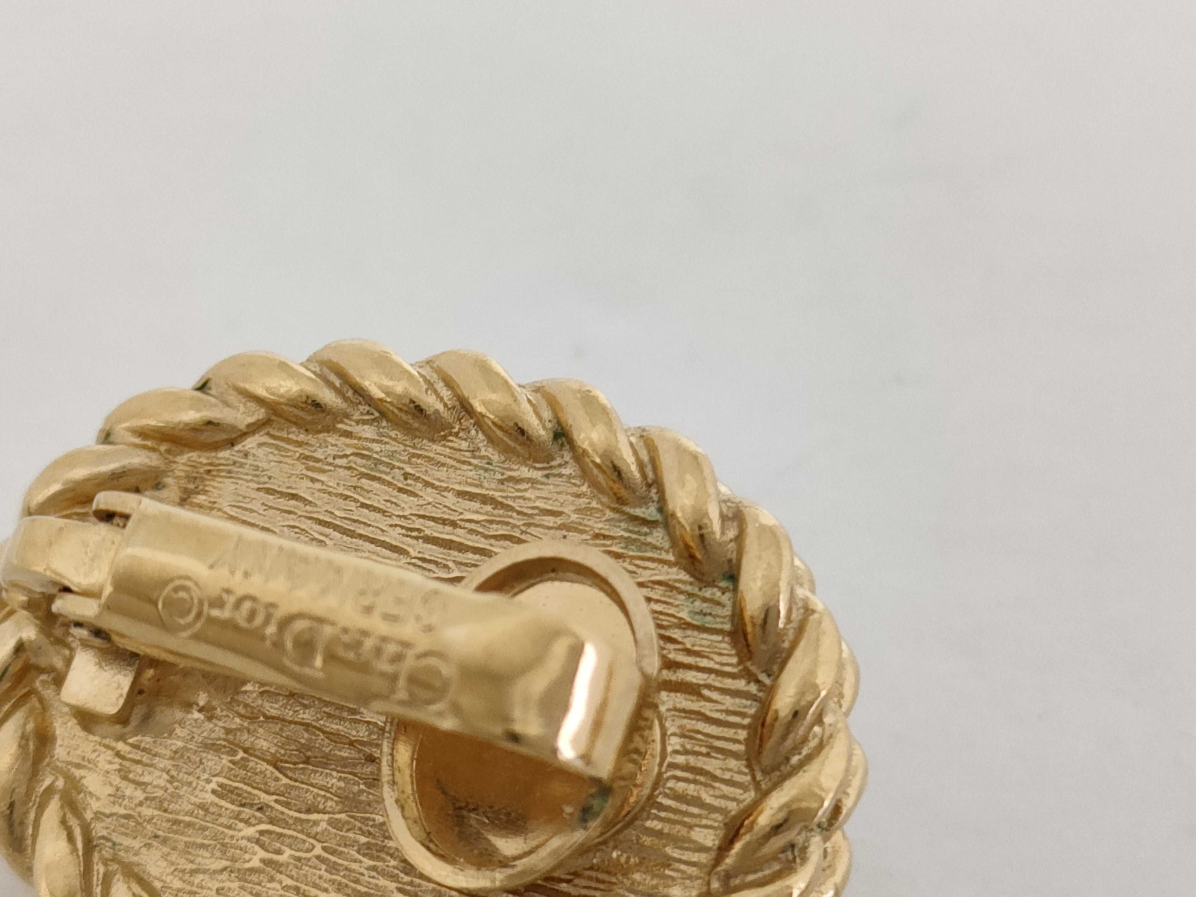 Christian earrings — view 9