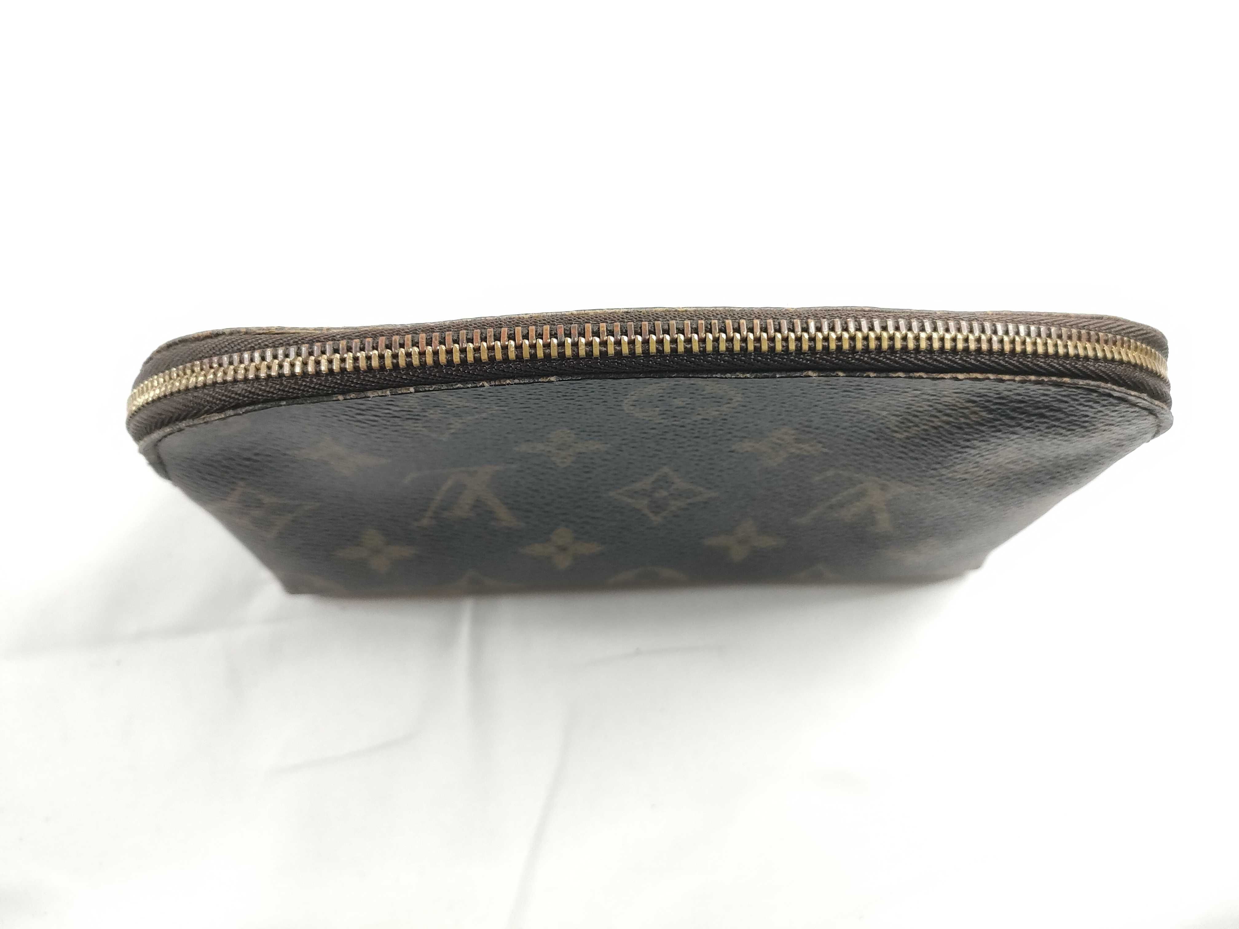 Monogram LV Pouch — view 6