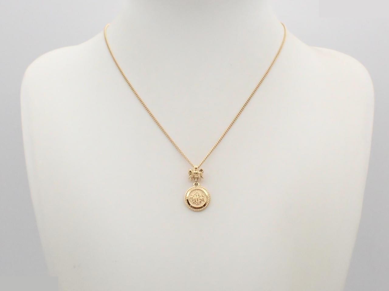 Other lines: Precious metals, necklaces, pendants, chains approximately 45cm long. — view 3