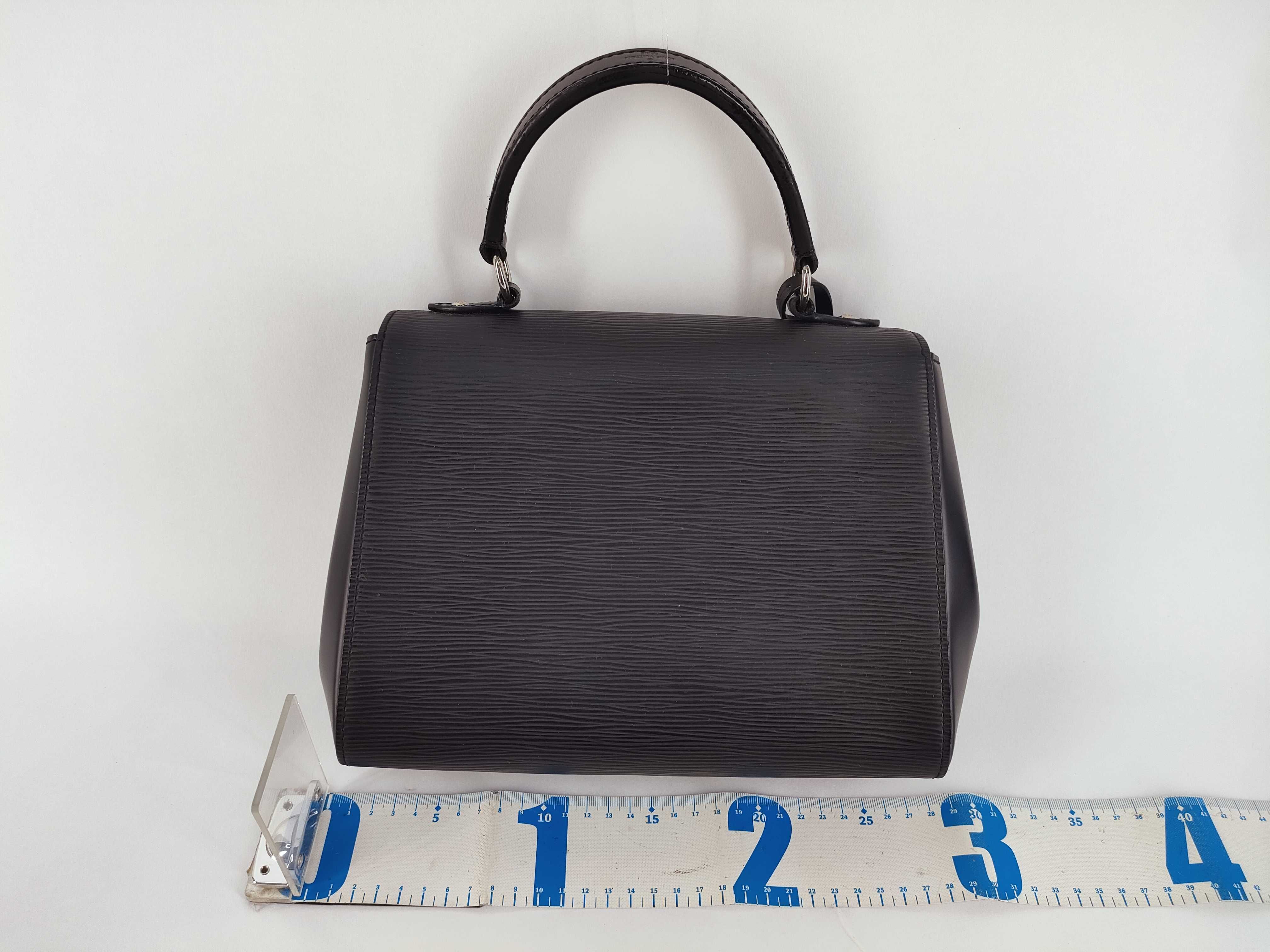 Epi LOUISVUITTON Epi Cluny M41312 Handbag — view 2
