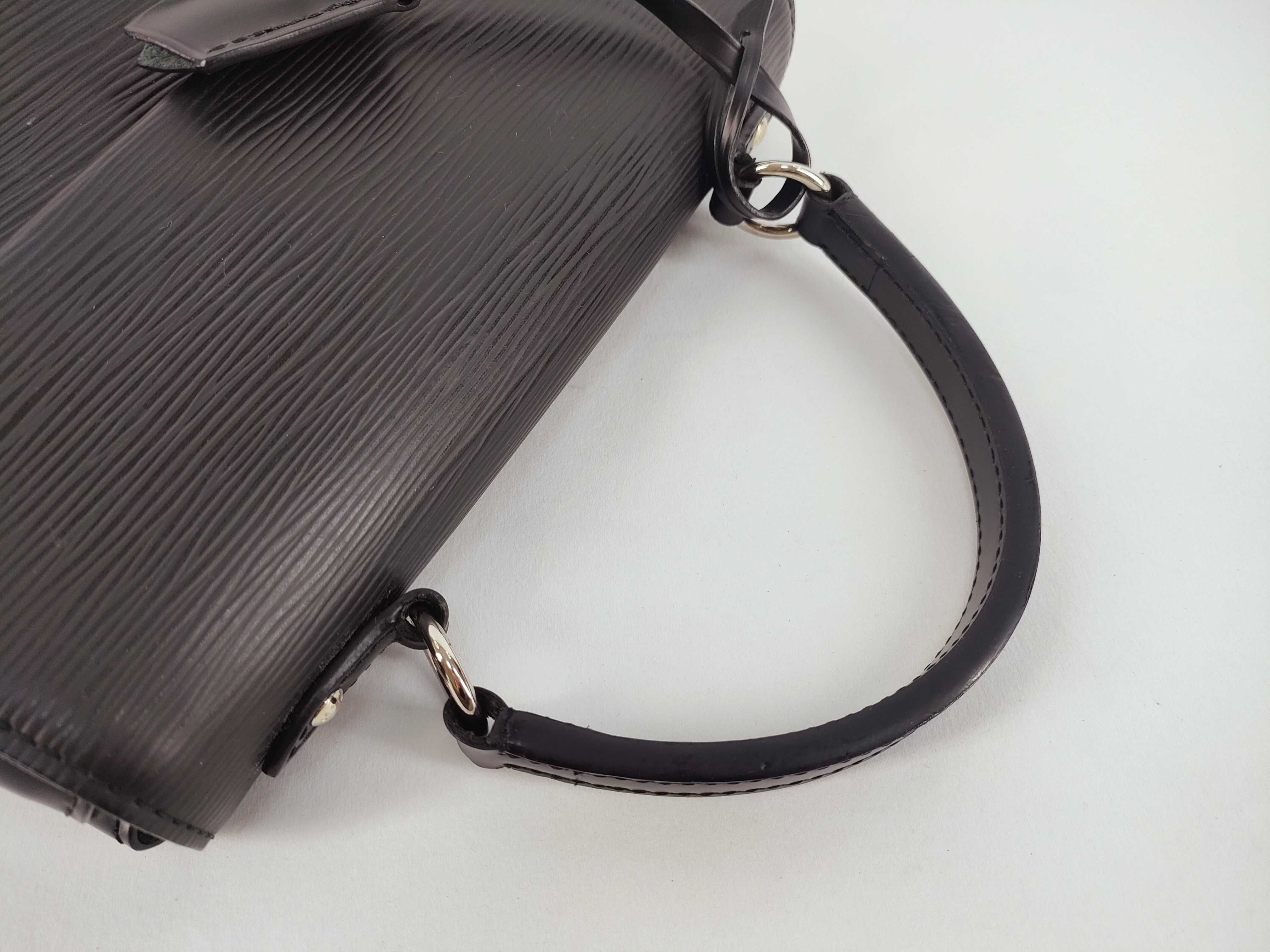 Epi LOUISVUITTON Epi Cluny M41312 Handbag — view 3