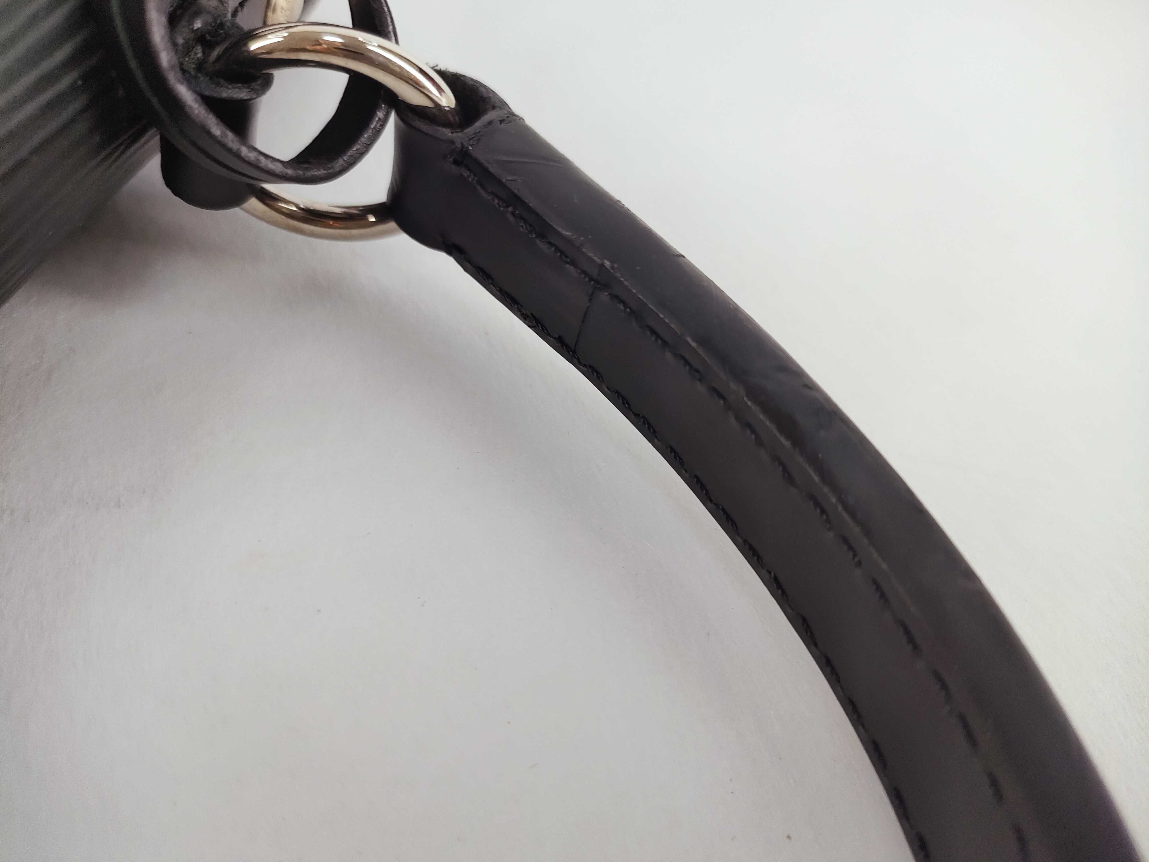 Epi LOUISVUITTON Epi Cluny M41312 Handbag — view 4