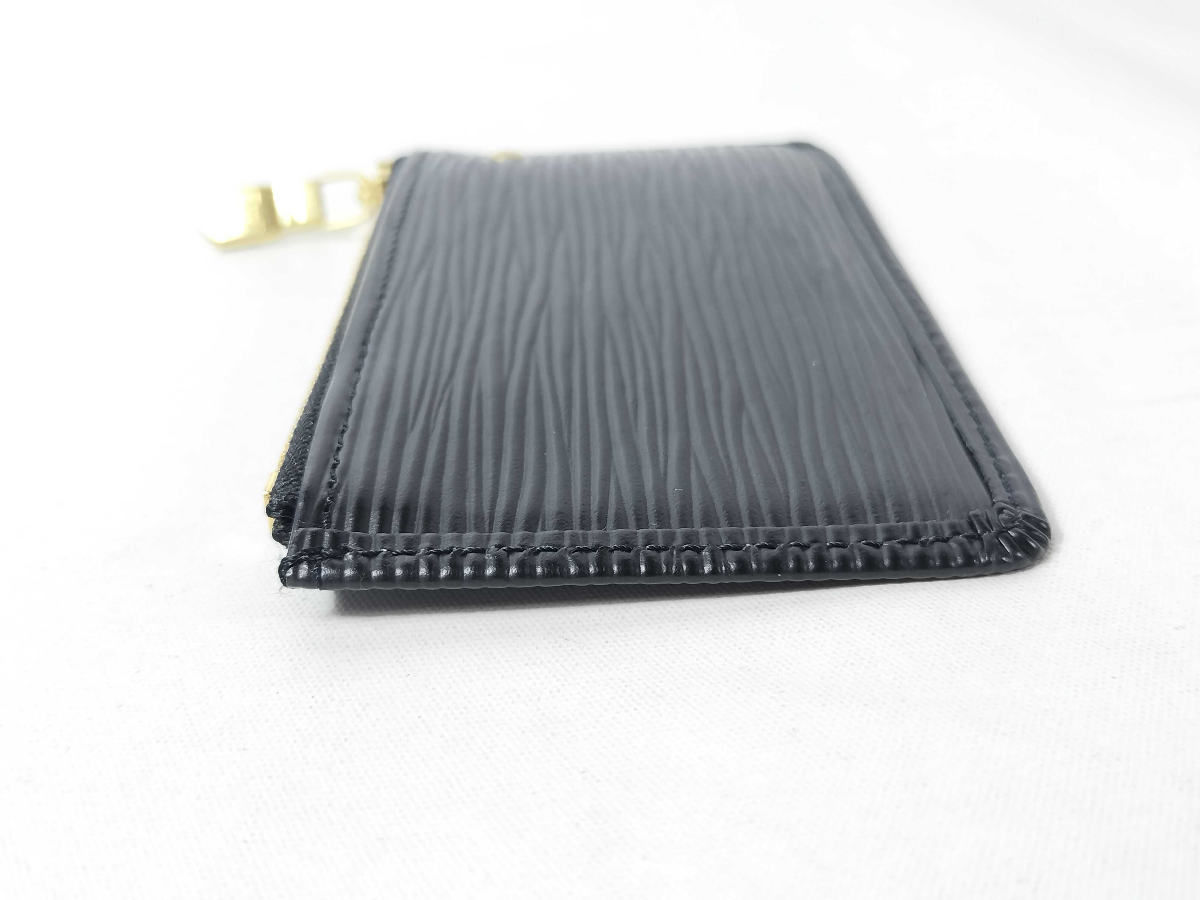 Epi Louis Vuitton Epi Pochette Cle Coin Case — view 3