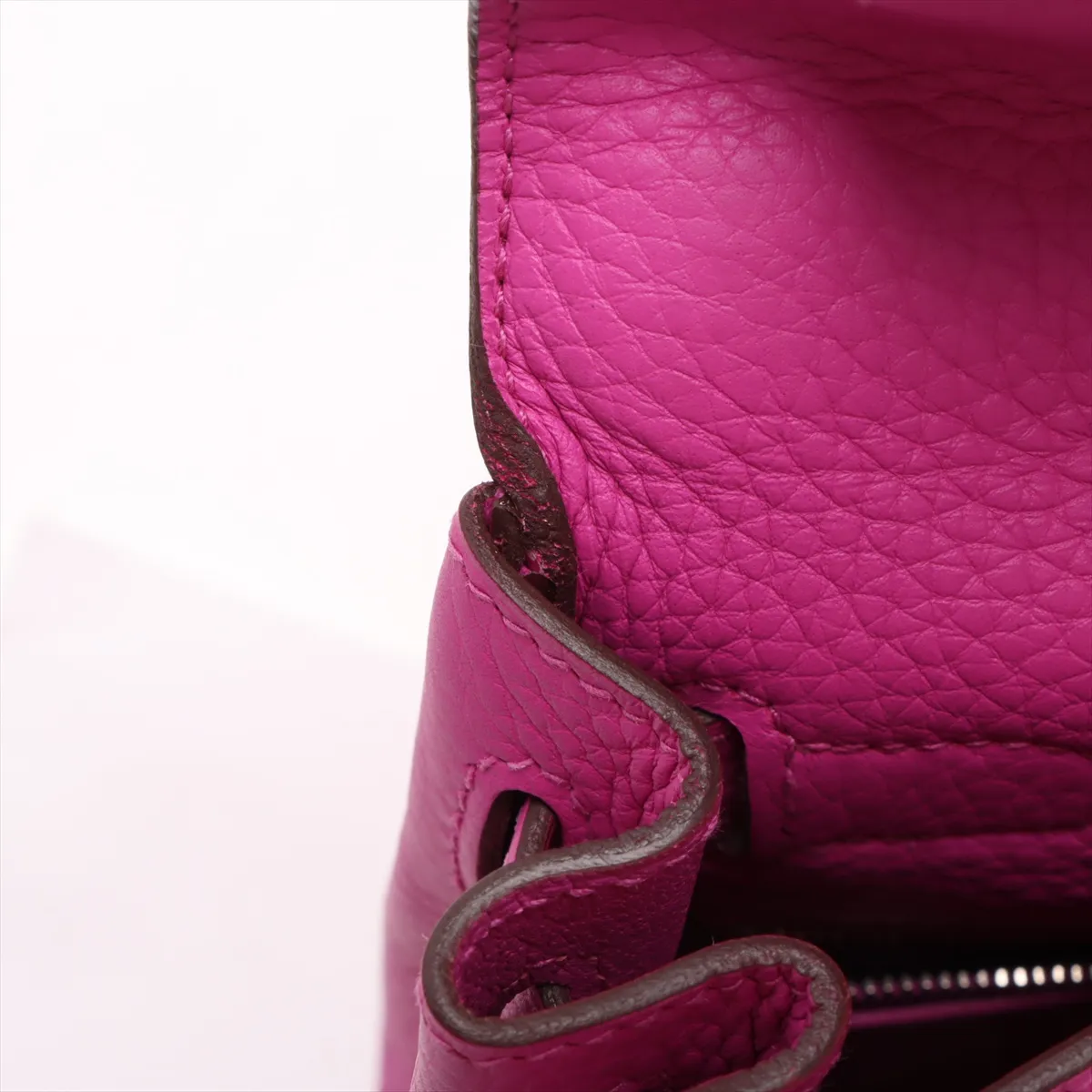 [Individually wrapped] Hermes Kelly 28 LeTourne Taurillon Clemence Magnolia Silver Hardware C:2018 — view 15