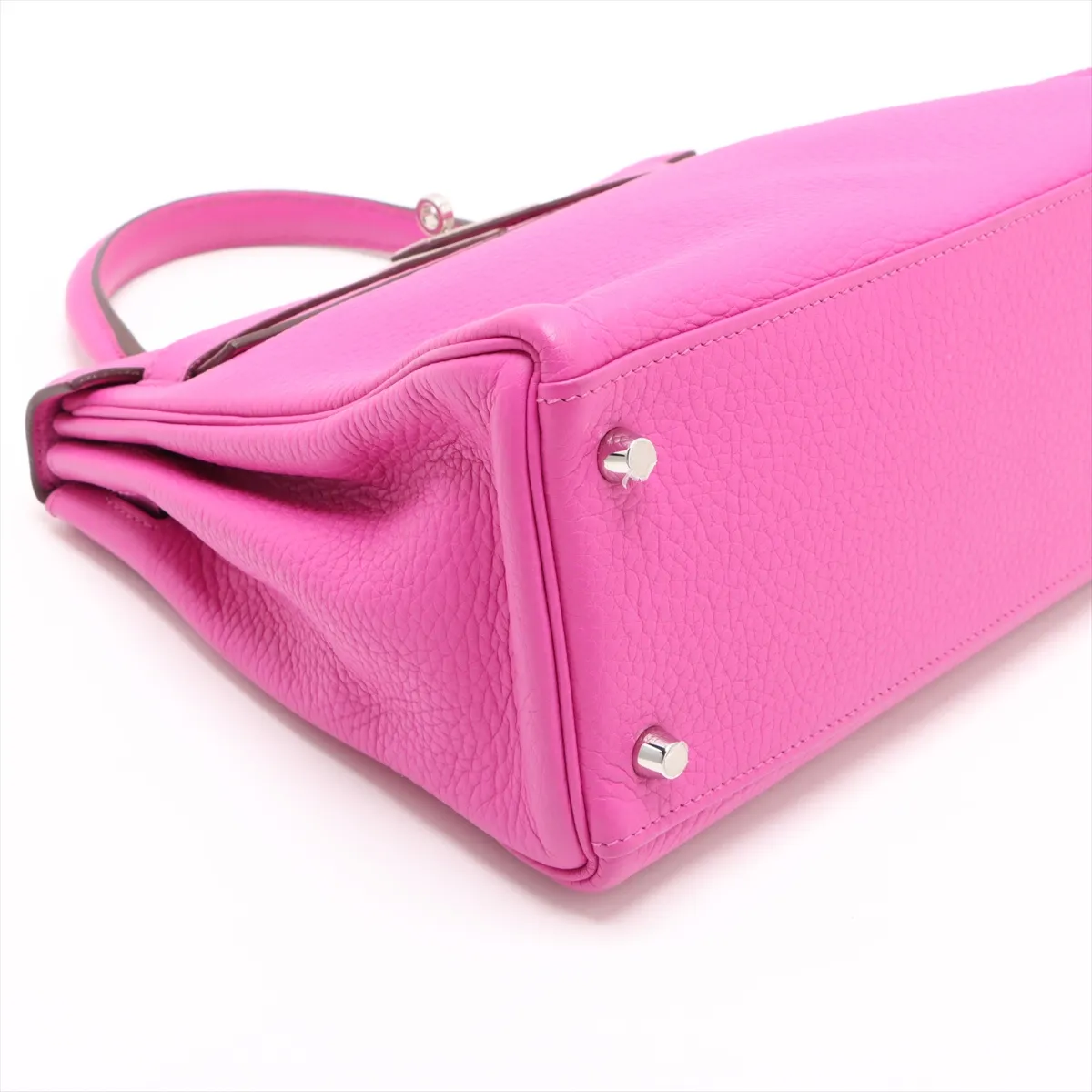 [Individually wrapped] Hermes Kelly 28 LeTourne Taurillon Clemence Magnolia Silver Hardware C:2018 — view 4