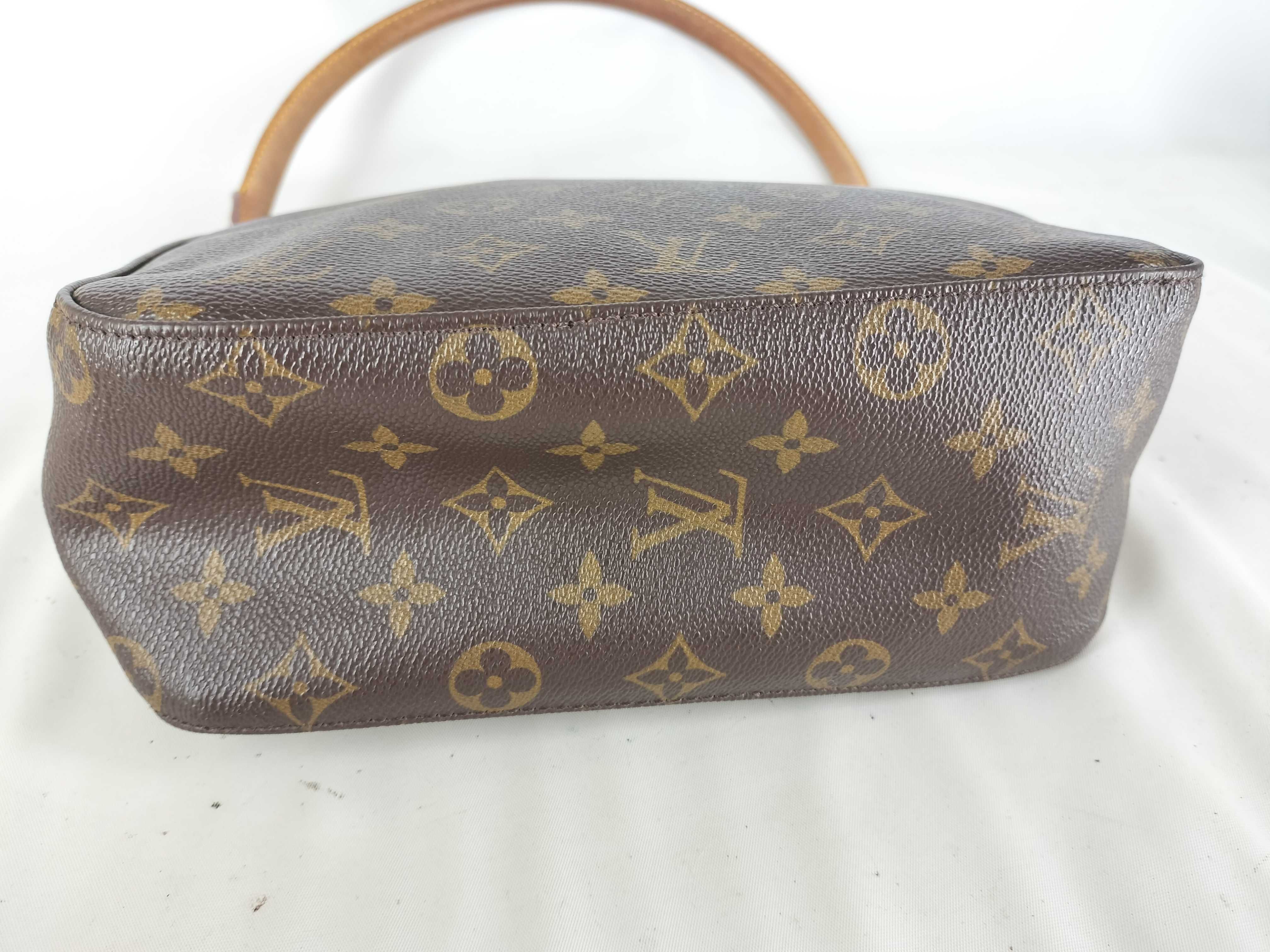 Monogram M51146 Looping MM Shoulder Bag — view 4