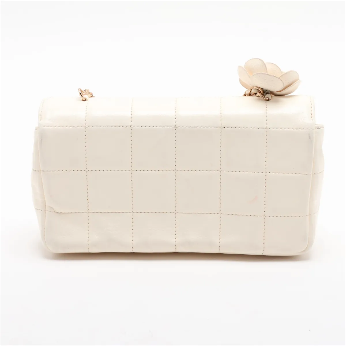 Chocolate Bar Leather Chain Shoulder Bag, Camellia Design, White with Gold Hardware, Item Number 8662979 (Serial Number 8) — view 2