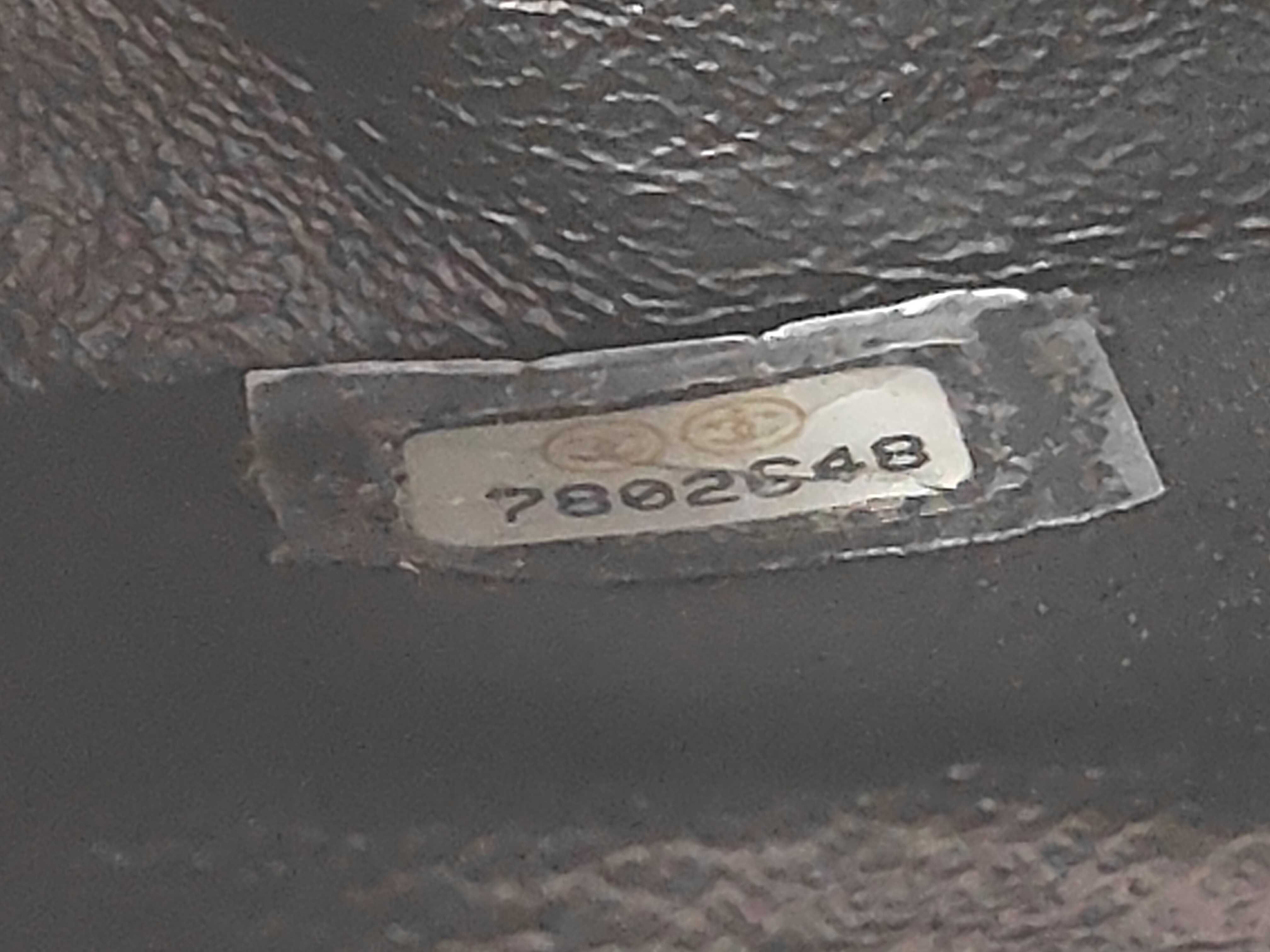 Chocolate Bar Patent Chain Shoulder Bag — view 12
