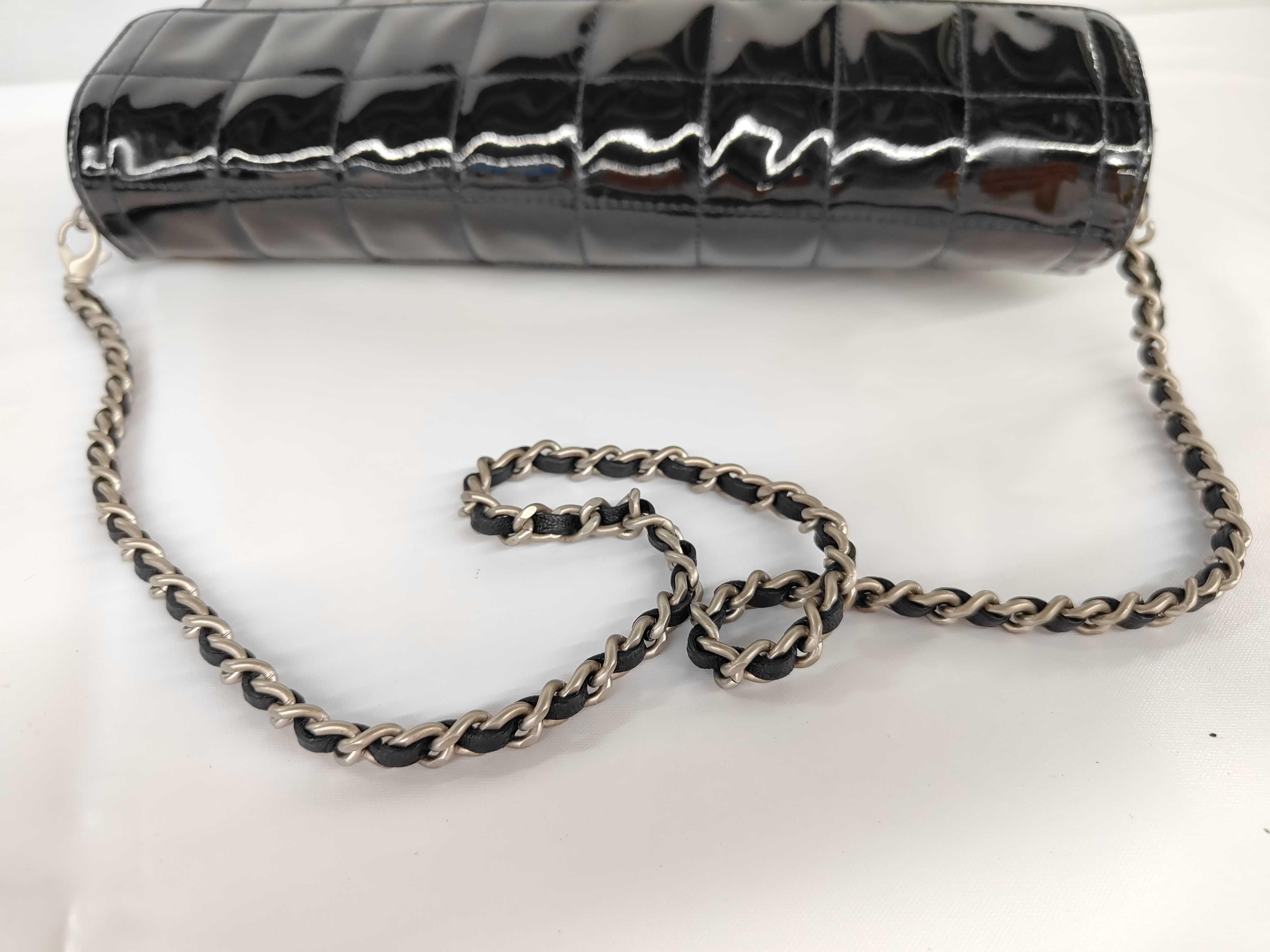 Chocolate Bar Patent Chain Shoulder Bag — view 3