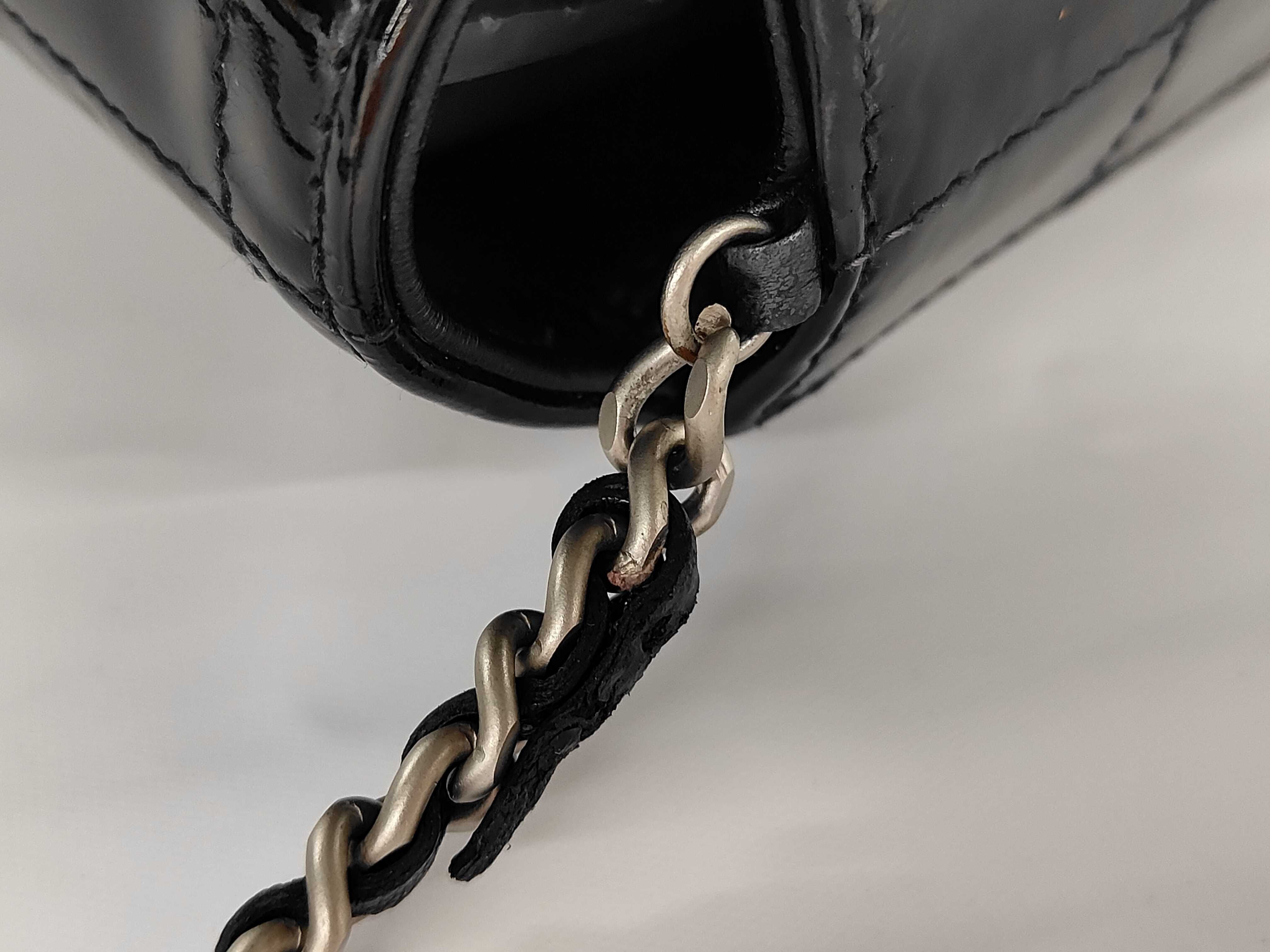 Chocolate Bar Patent Chain Shoulder Bag — view 5