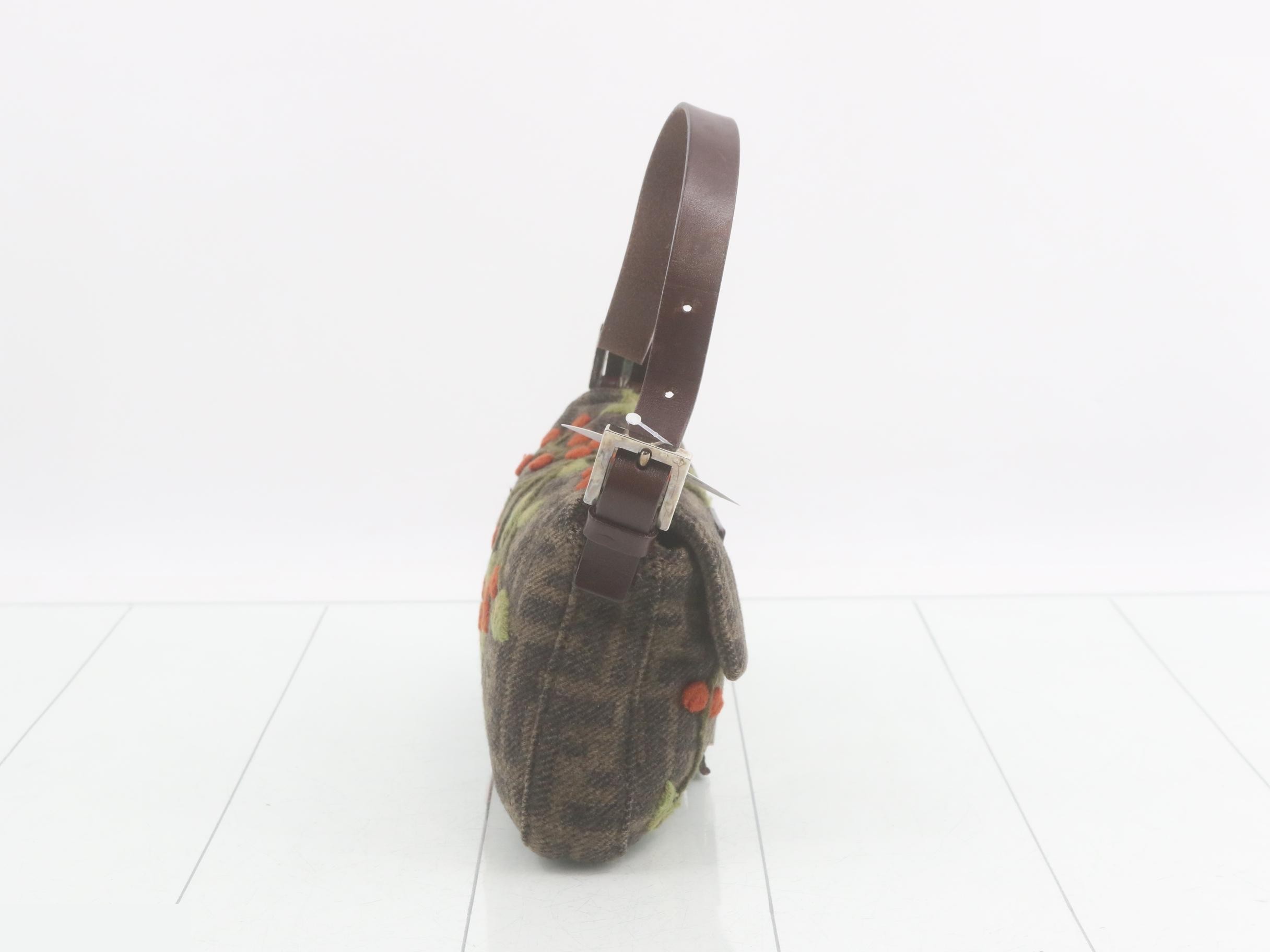 Baguette Shoulder Bag — view 4