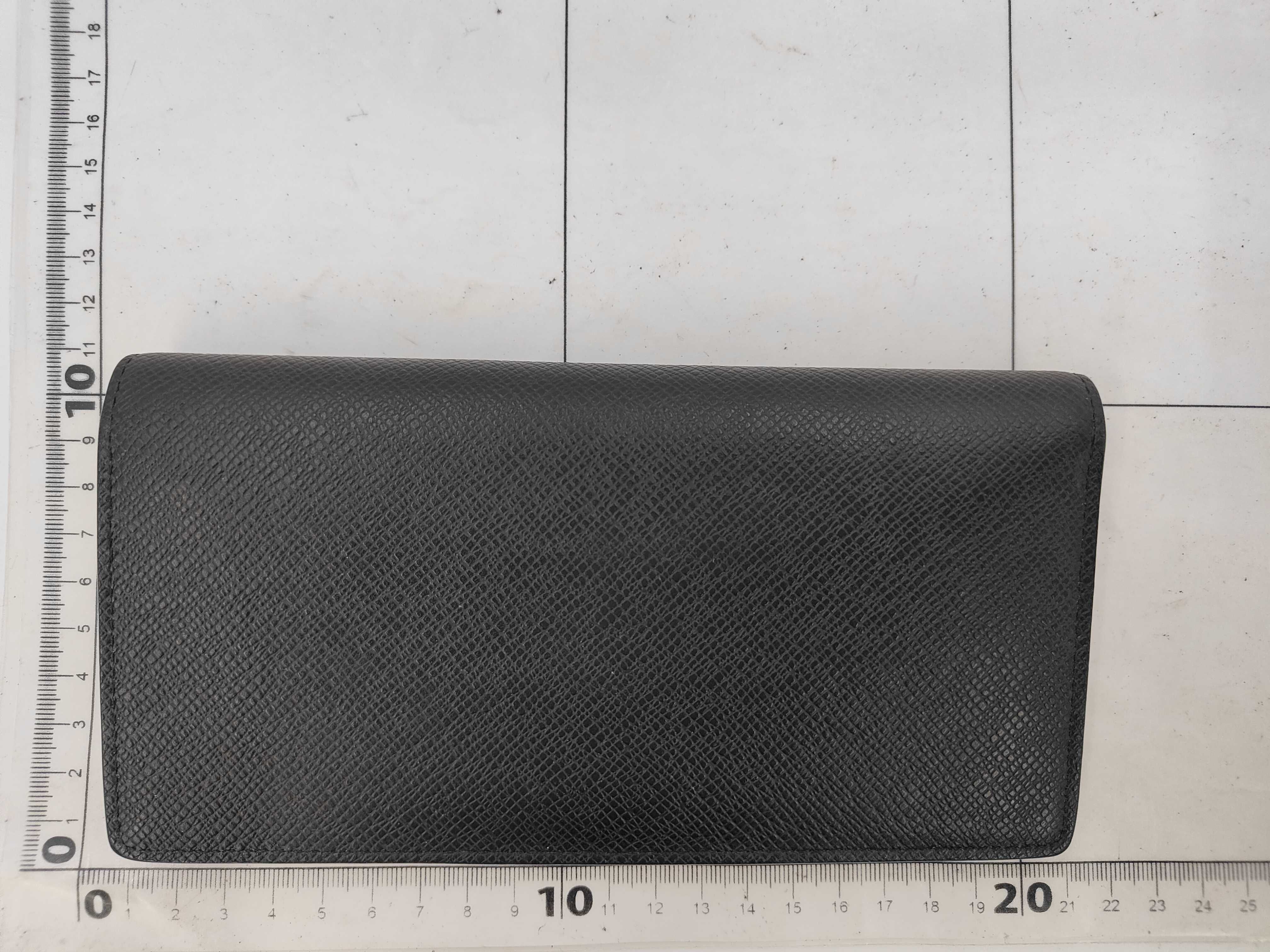 SLG TAIGA BRAZZA BIFOLD LONG WALLET M32653 RA3189 Wallet — view 2