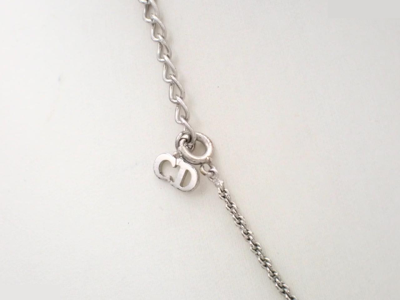 Other lines: Precious metals, necklaces, pendants — view 2